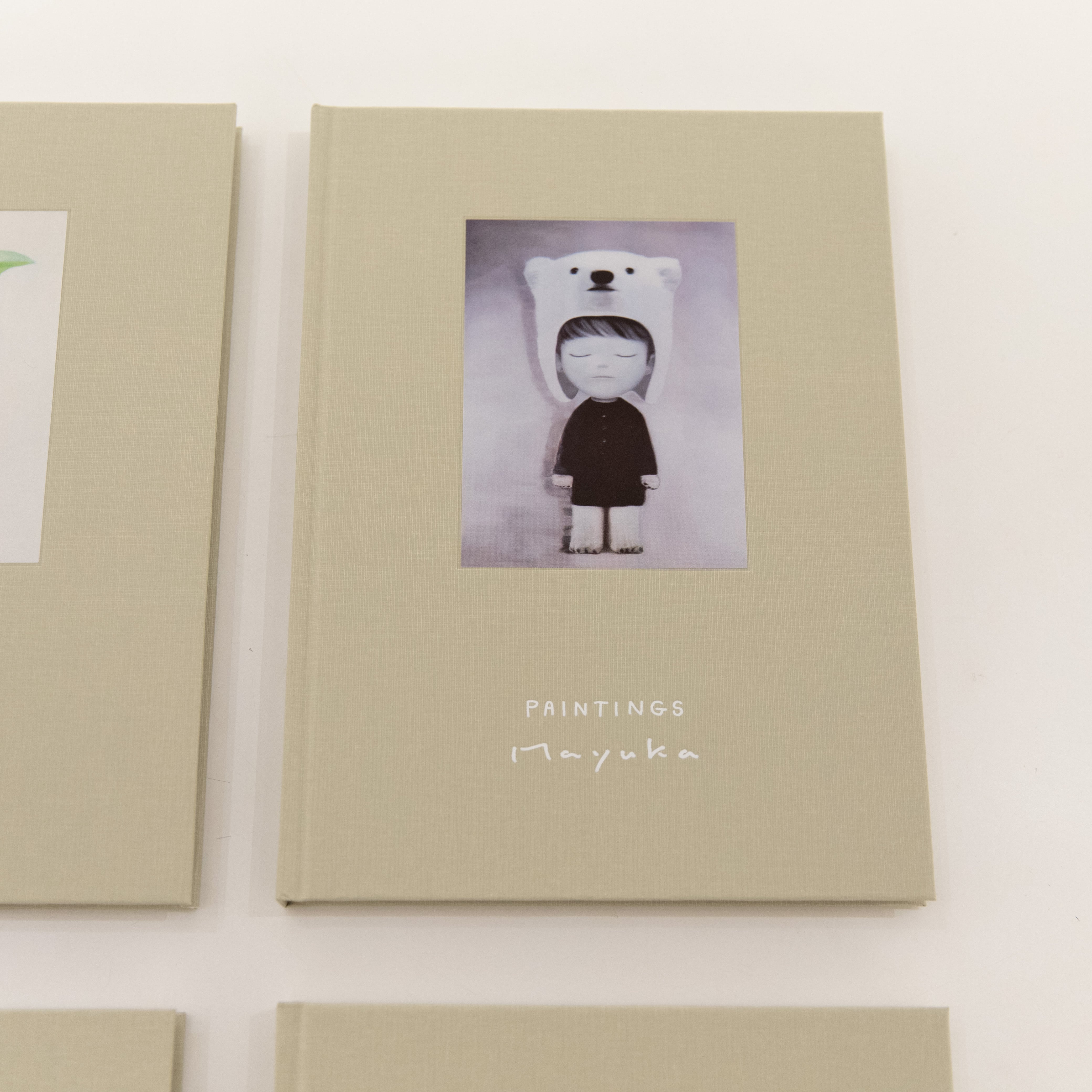 特装版全4種】山本麻友香 作品集「PAINTINGS」/ Mayuka Yamamoto