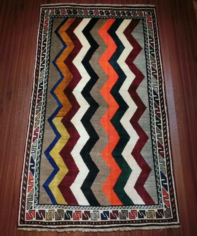 ペルシャ絨毯 手織り カシュガイ【リビングサイズ】1579 | Heris