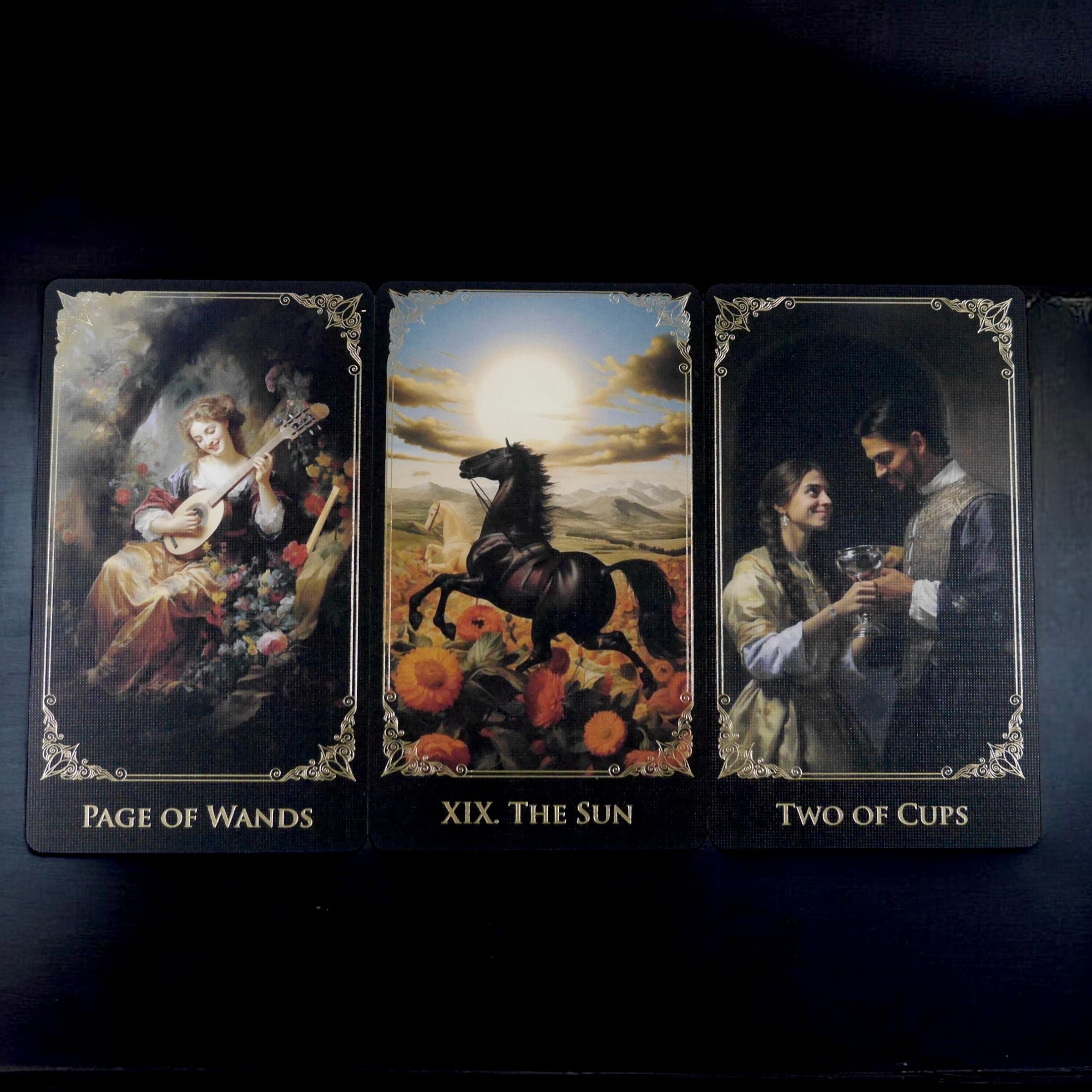 バロックタロット 貴重 芸術的で美しいタロットカード クラウドファン