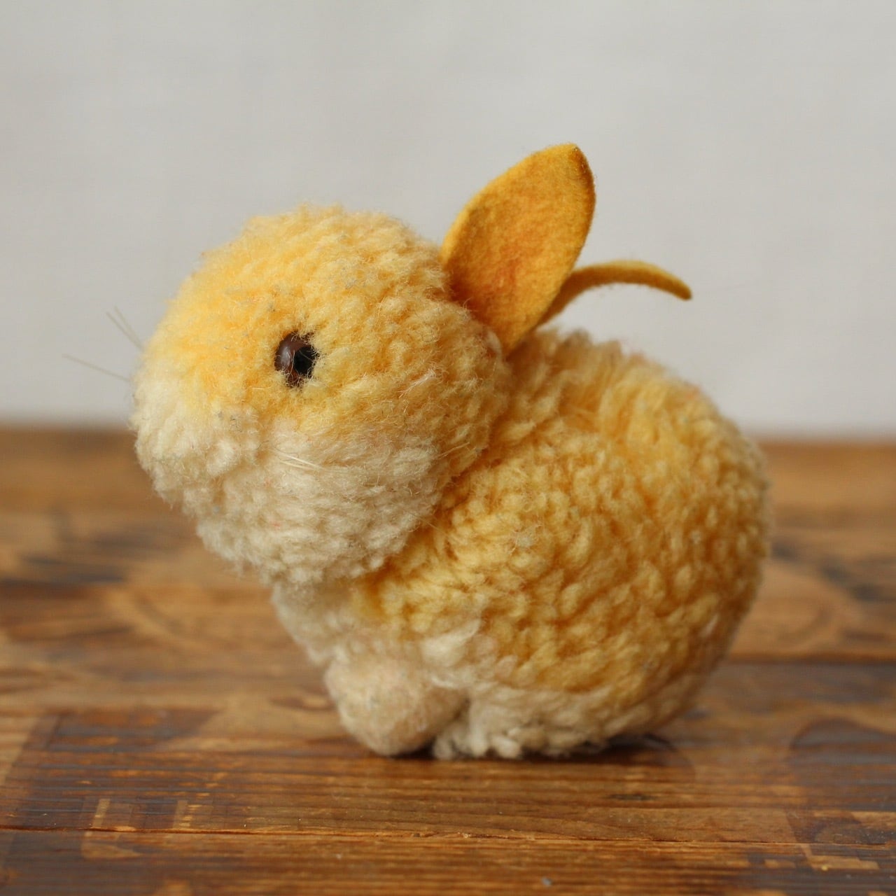 アンティーク 跳ねうさぎ ぬいぐるみ 黄色 アンティーク 跳ねうさぎ