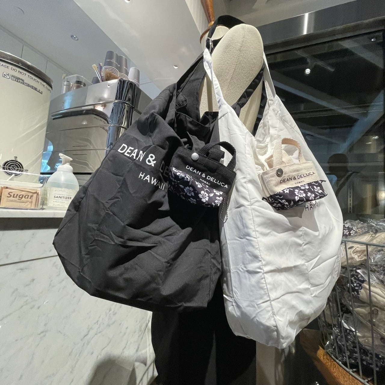 HAWAII限定》DEAN＆DELUCA コンパクト ハイビスカス フォルダブル