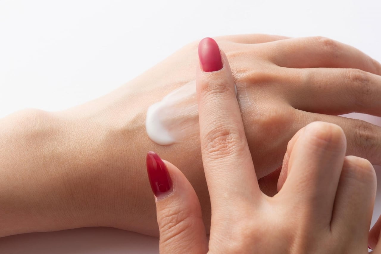 エヴィドンスドゥボーテ ル ヴォワル プロテクション トータル（日焼け