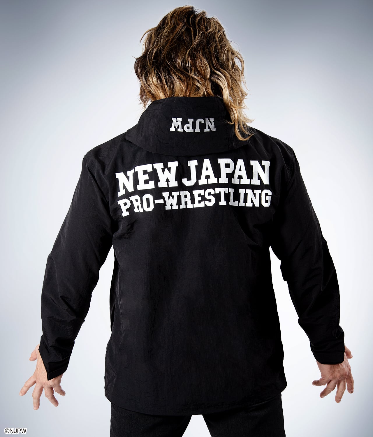 新日本プロレス ナイロンパーカー ブラック（M/L/XL/XXL） | メーカー