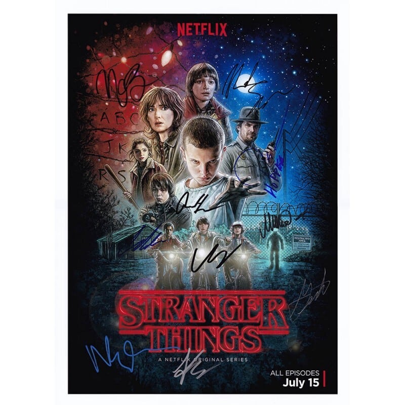 Stranger Things(ストレンジャーシングス) 【12名直筆サイン入りミニ