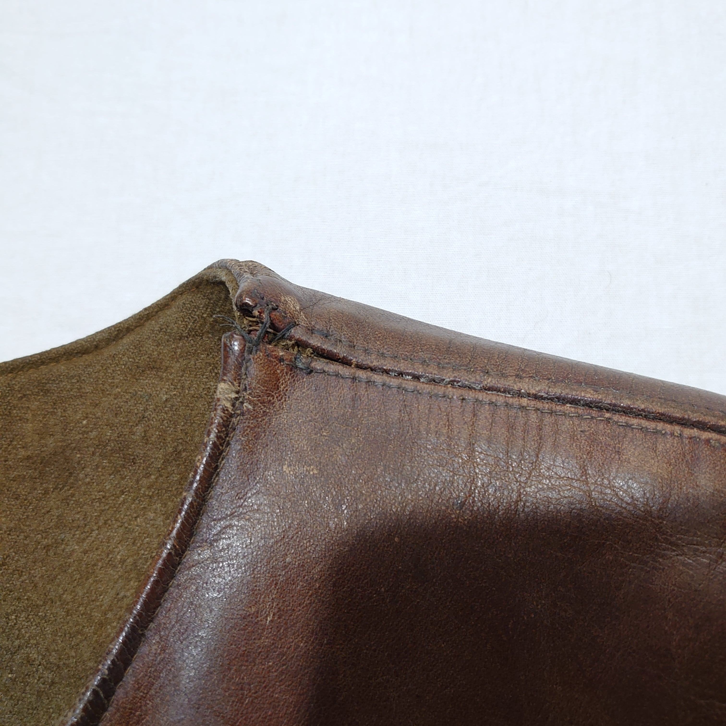 希少】Belgian army ベルギー軍 ジャーキンベスト レザーベスト