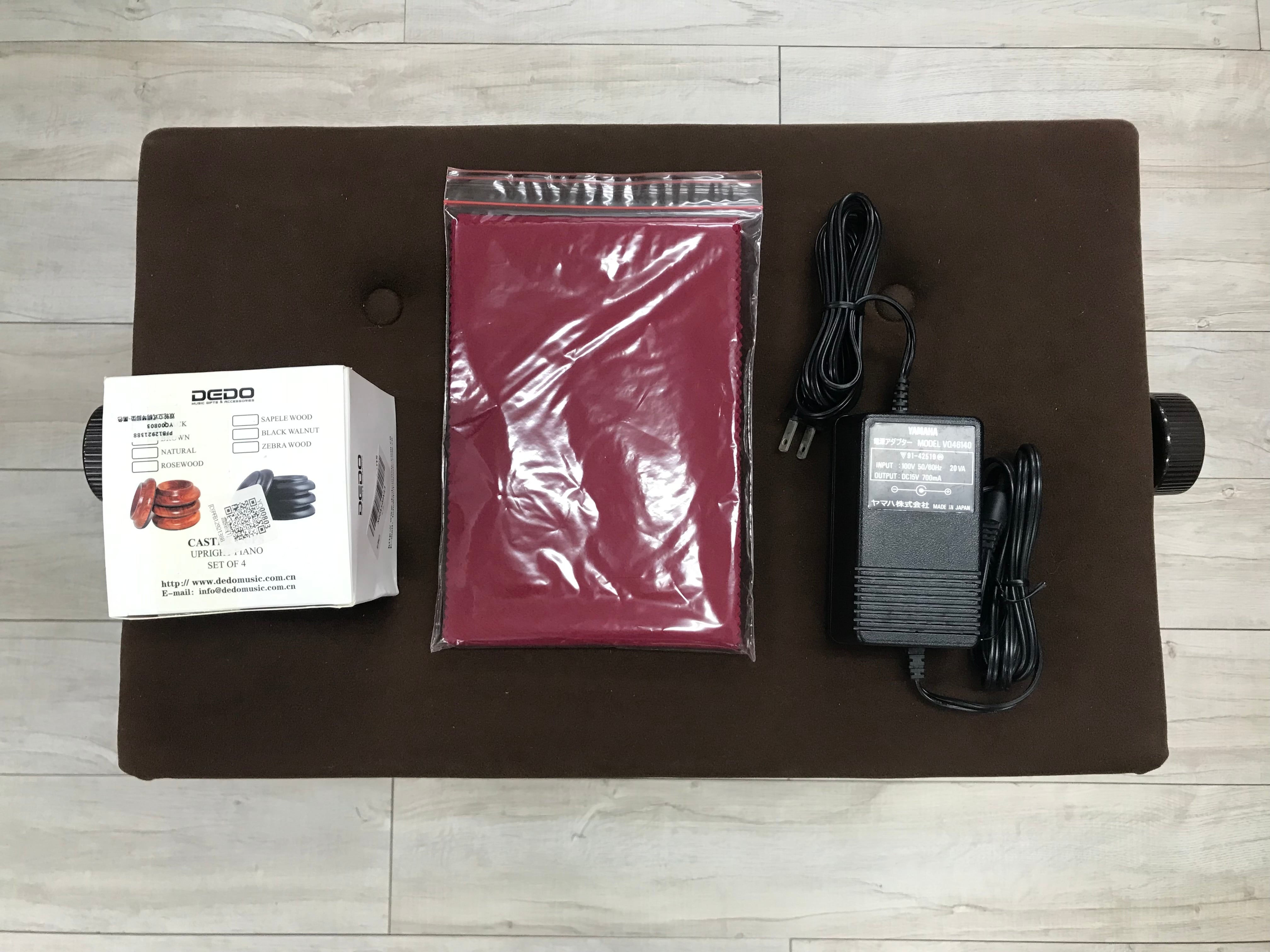 ☆58971【アップライトピアノ】YAMAHA YU5Wn 消音ユニット付き