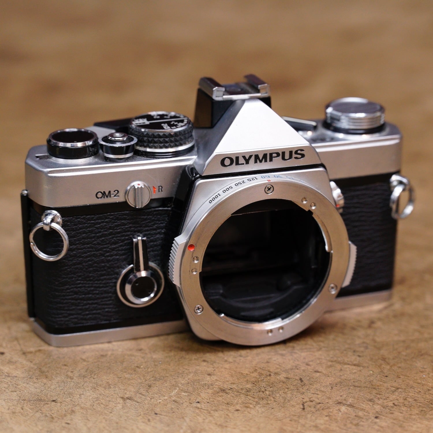 3143 OLYMPUS OM-2 ボディ単体 オリンパス フィルム 一眼レフカメラ