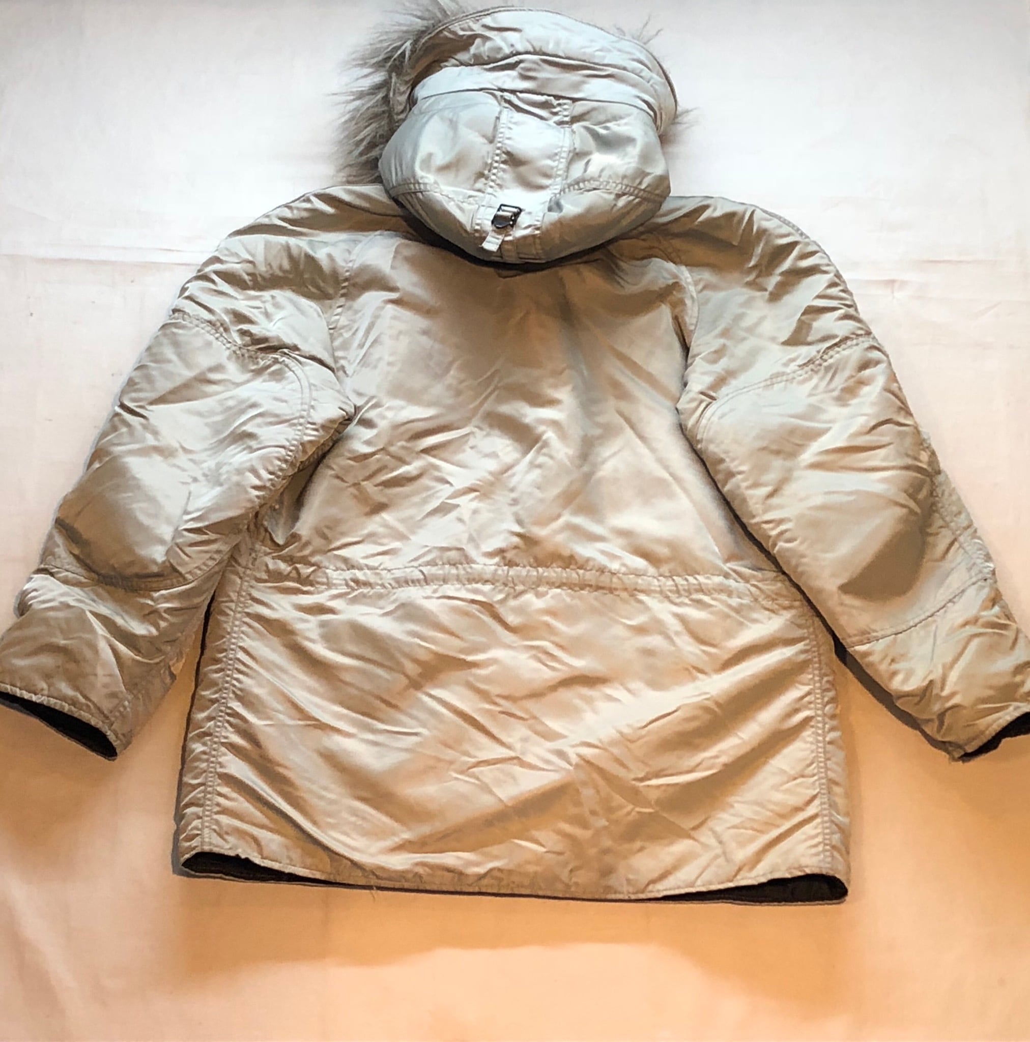 1990's Alpha Industries N-3B Silver Made in USA | aeugo