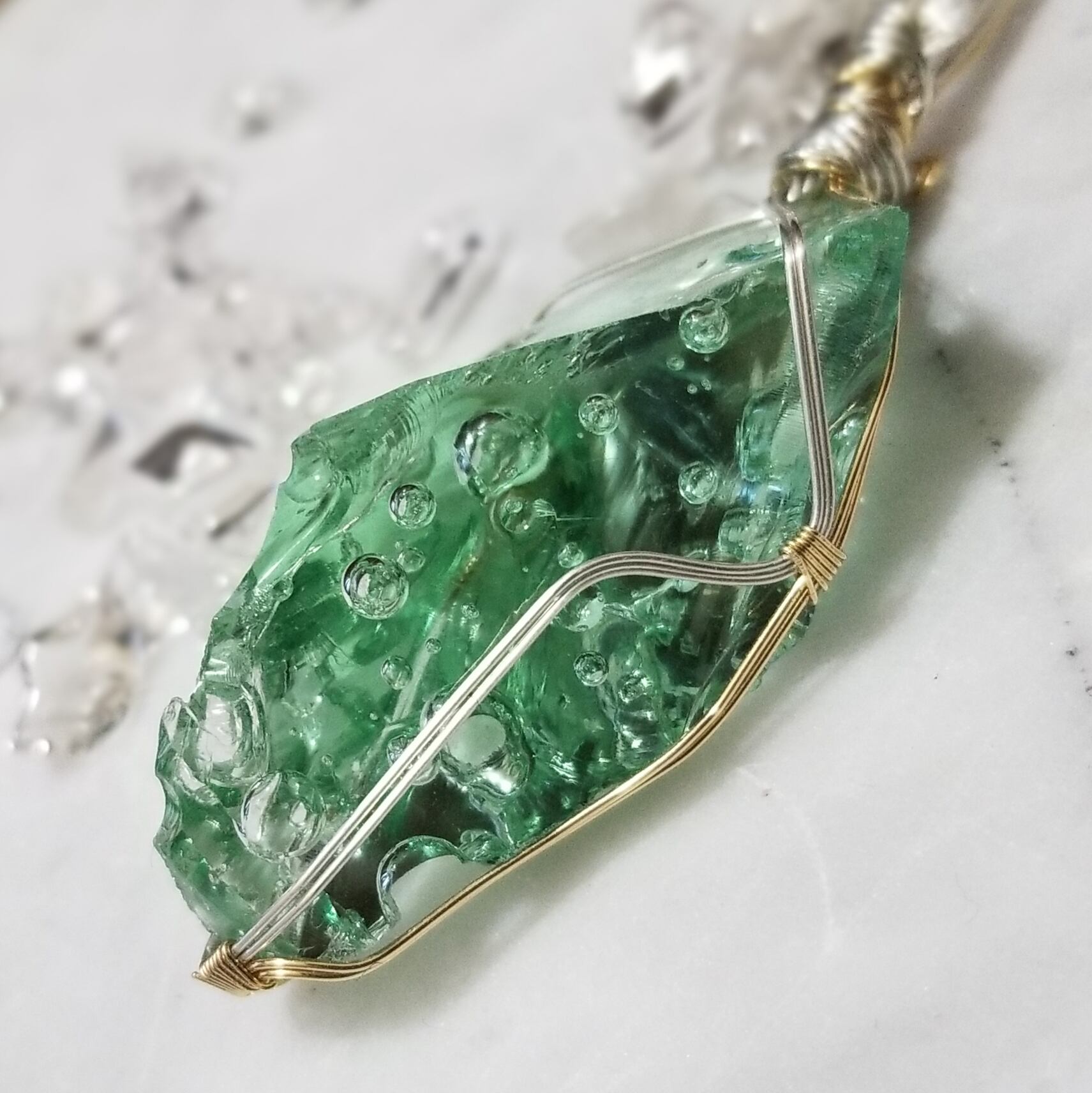 シエラ産～アンダラクリスタルペンダントトップ～泡の戯れ～ | 天然石