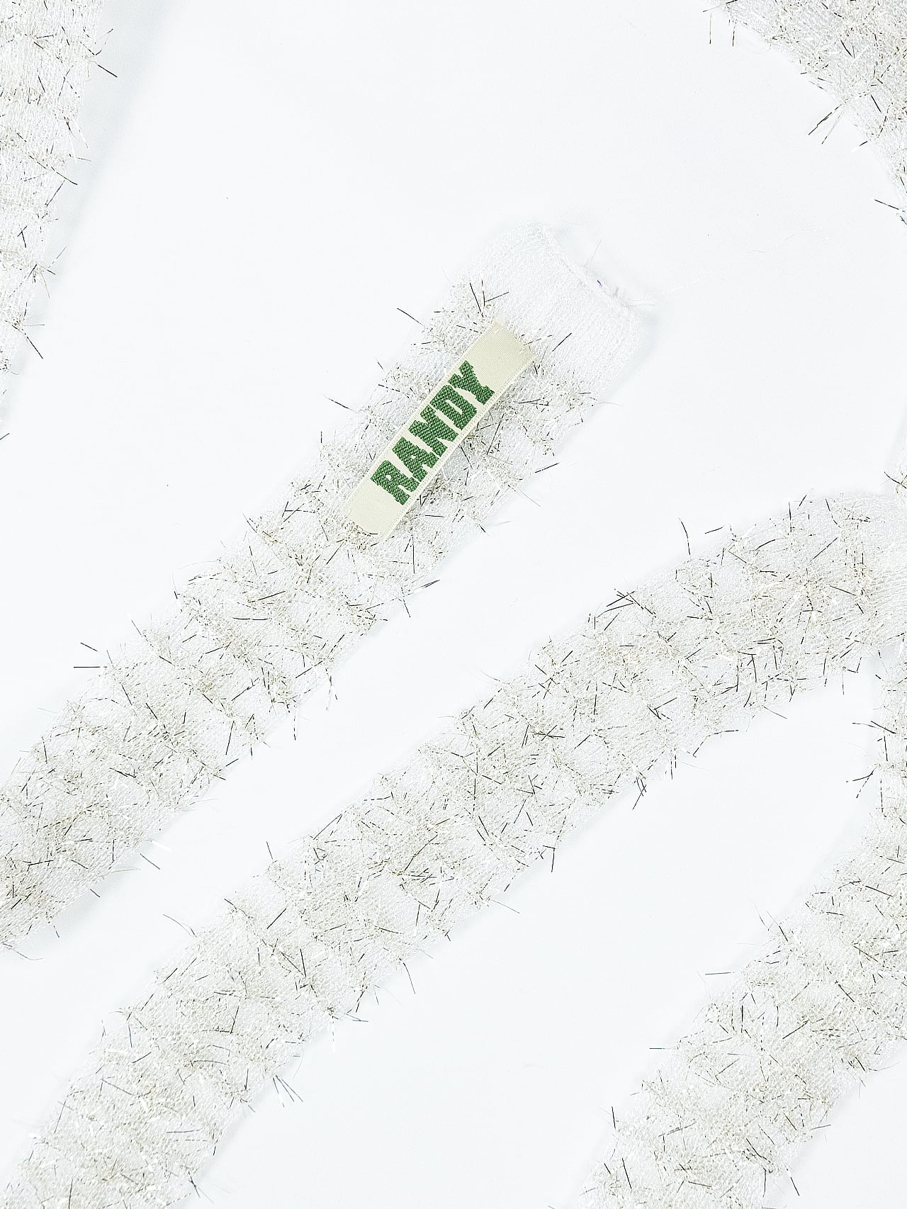 UNEEK BASEMNT - Discover independent style.