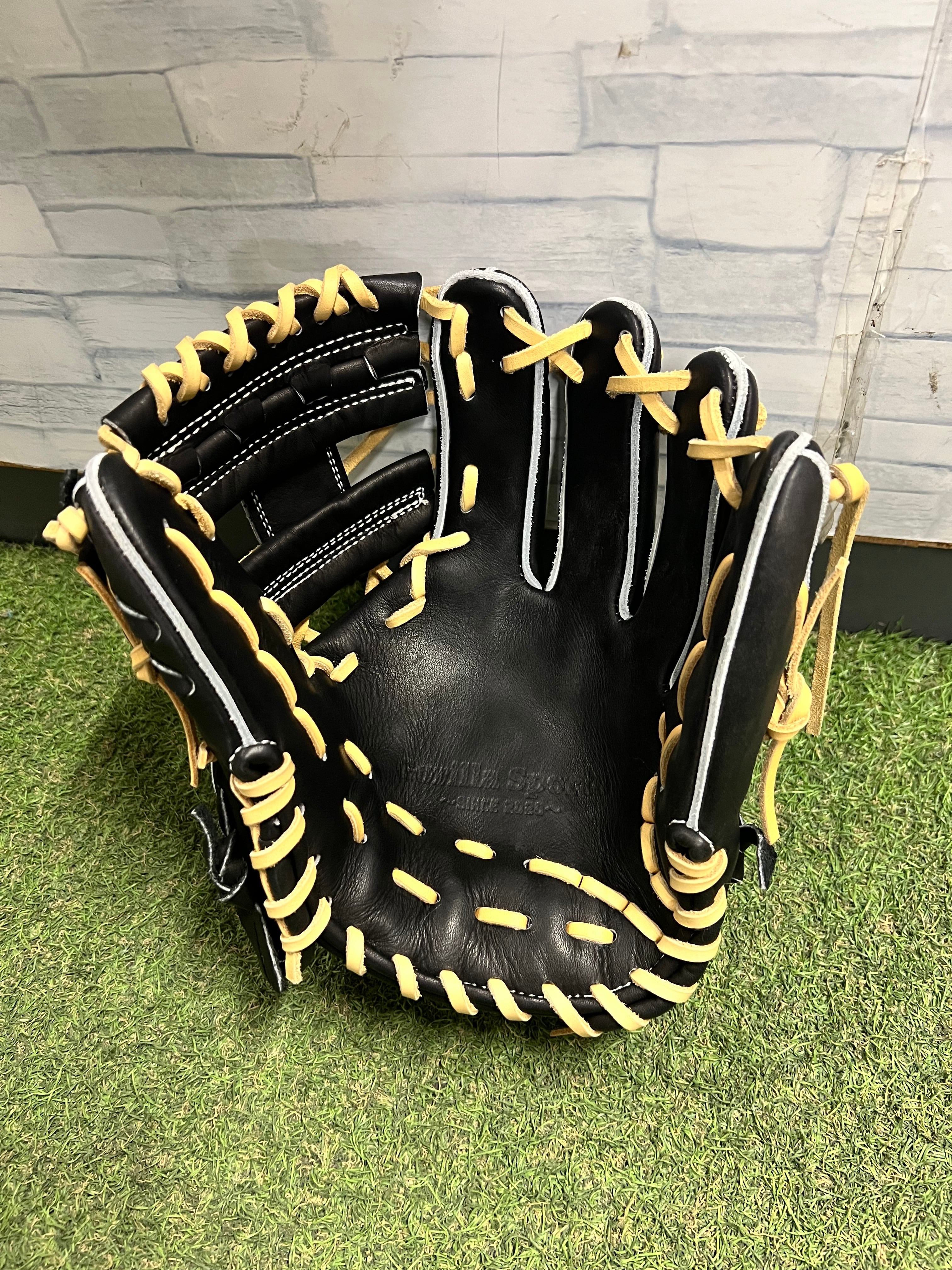 GS 軟式仕様 当て挟み型 ゴリラブラック メーカーガイド型付け済み