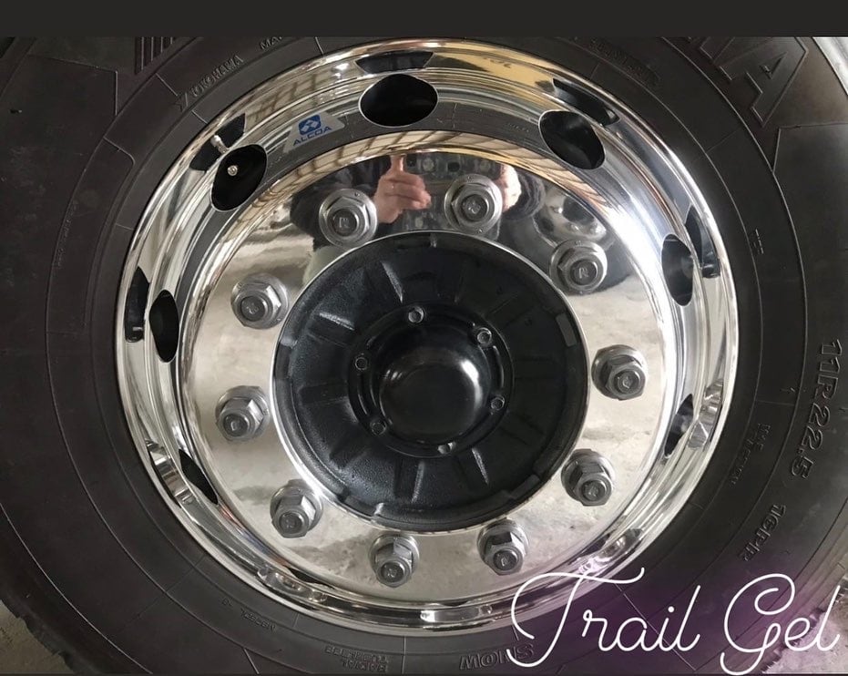 ☆超鏡面アルミホイール磨きピカジェット☆ | 株式会社KCプロデュース