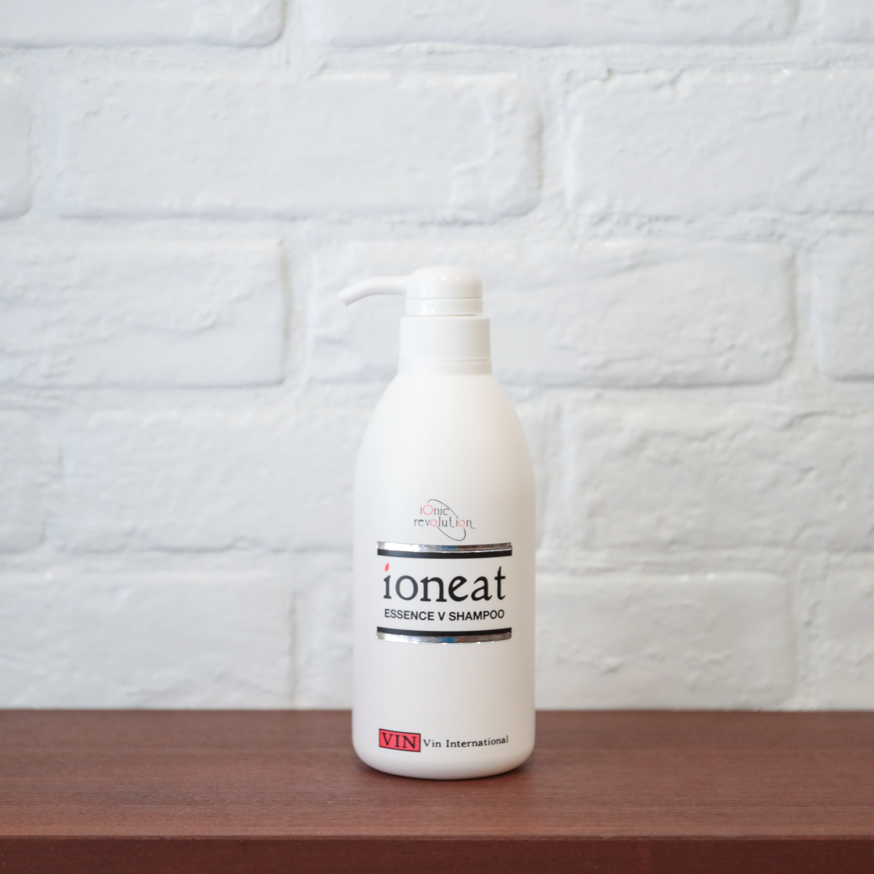 イオニート エッセンスVシャンプー モイスト1000ml | COZY*COZY