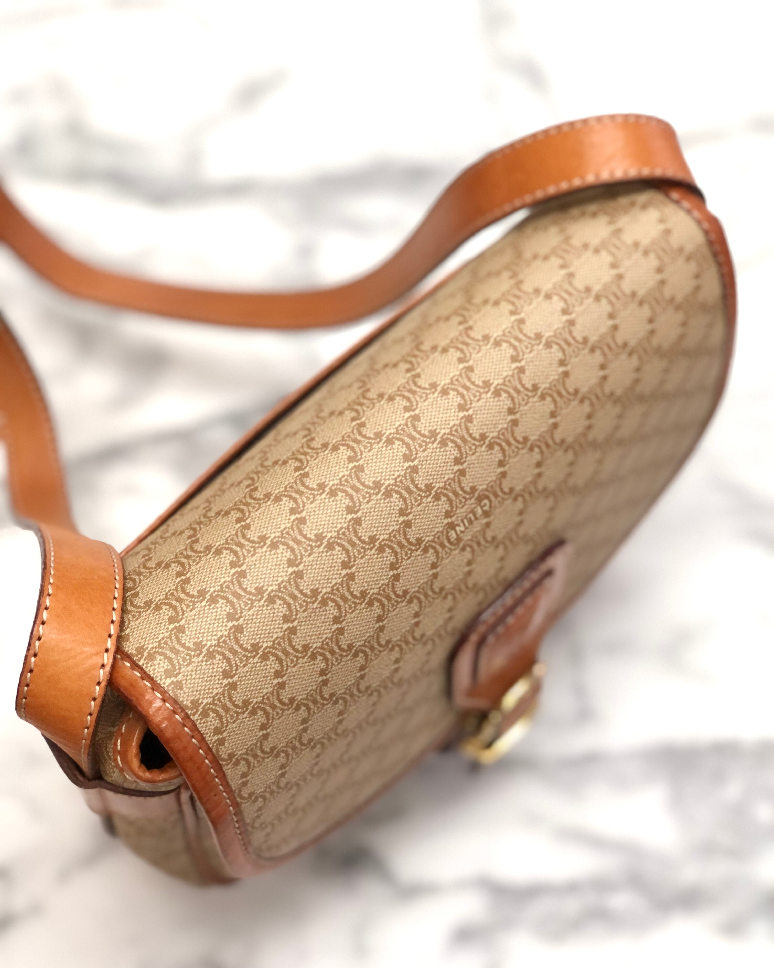 CELINE セリーヌ マカダム ブラゾン型押し フロントベルト PVC×レザー