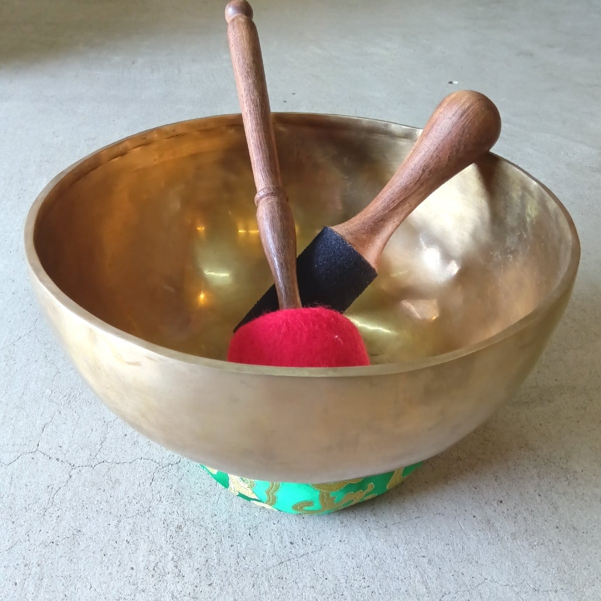 シンギングボウル ハンドメイド マインドフルネス ネパール シンギング