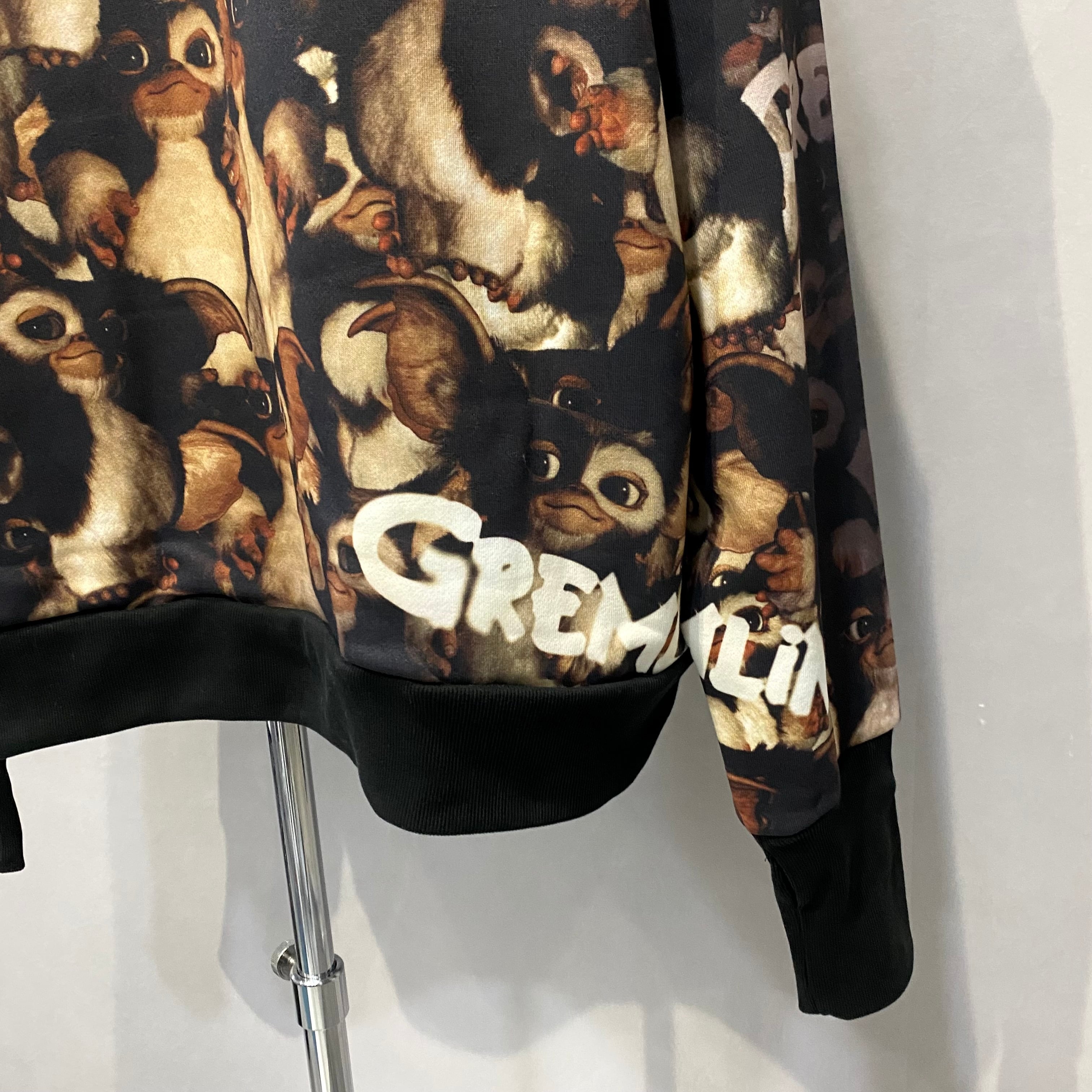 GIZMO SWEATS【MILK BOY】 | Schrodinger's closet