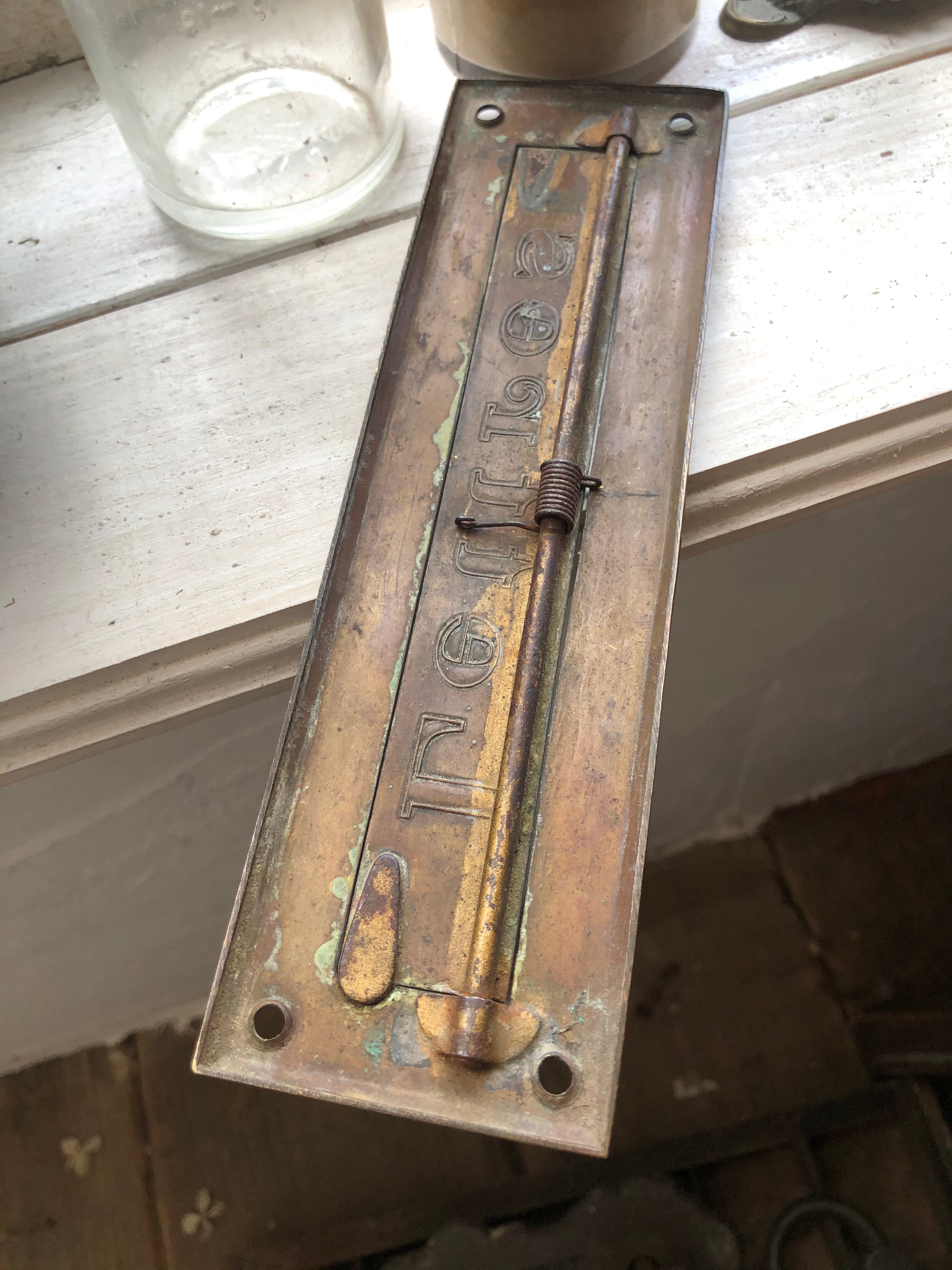 フランスアンティーク 真鍮レターポスト 郵便受け口 | Brocante de La