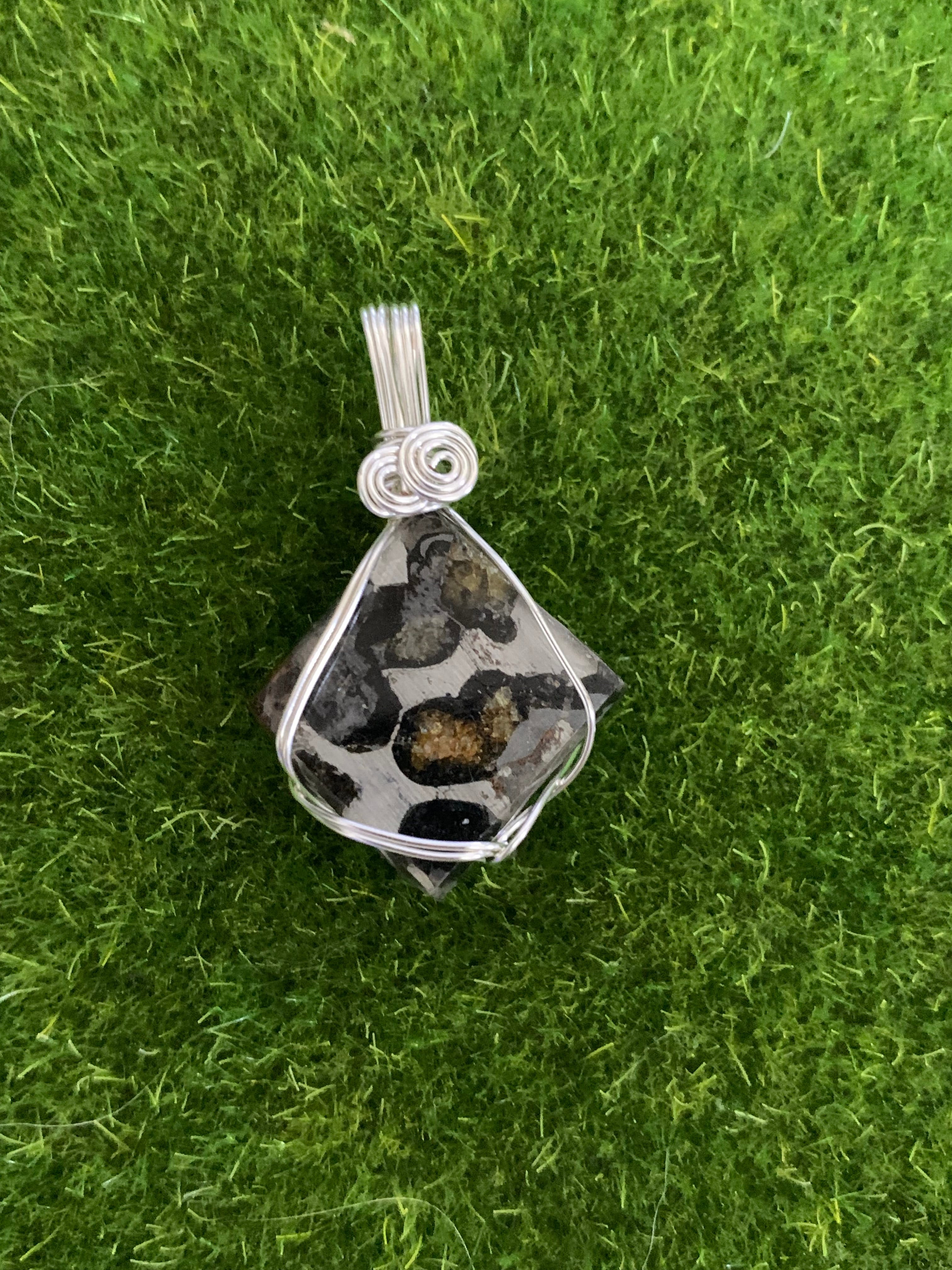 セリコ隕石】美しい輝きセリコ隕石【パラサイト隕石