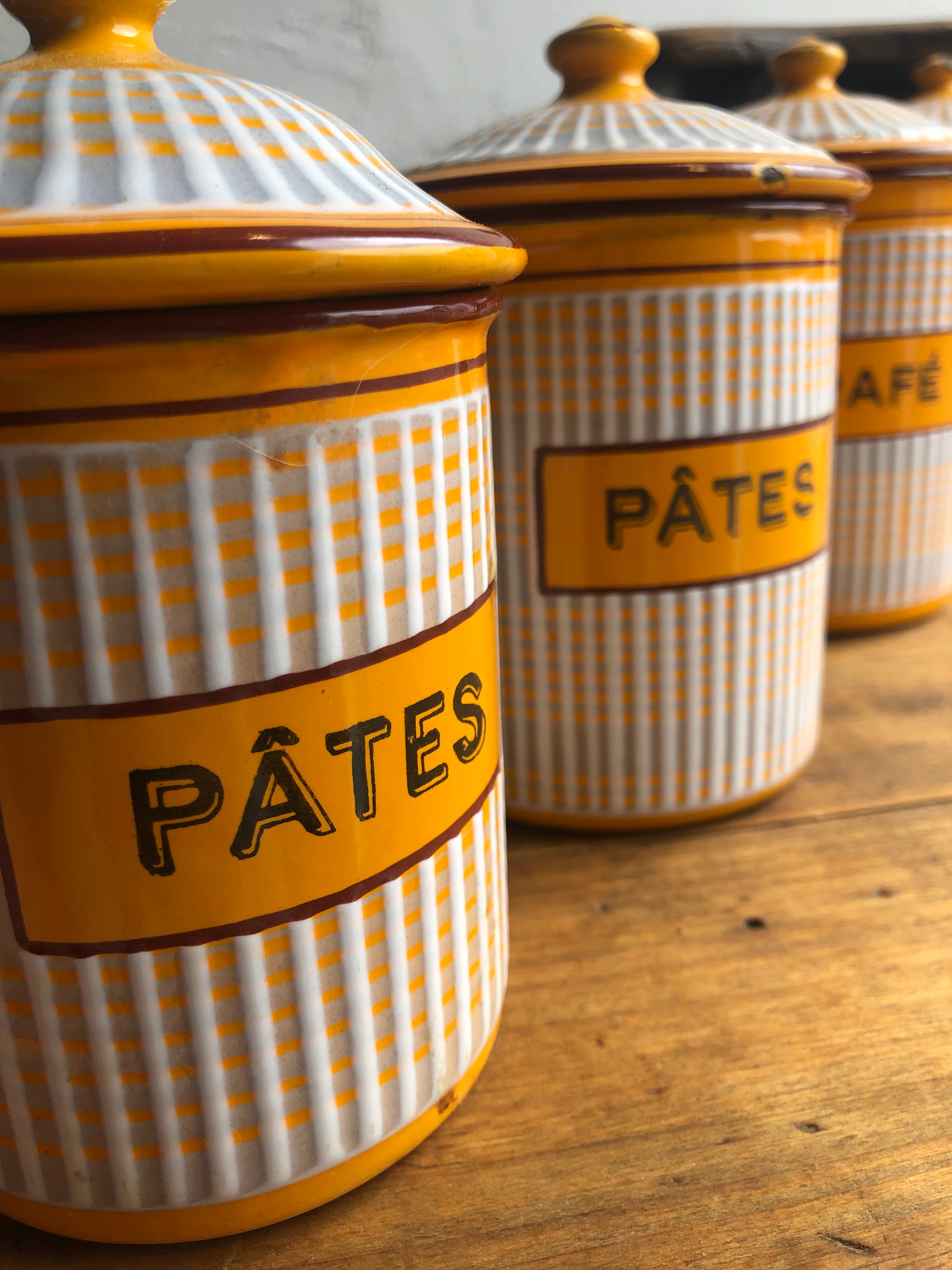 フランス B.B社 キャニスターセット ホーロー イエロー | Brocante de