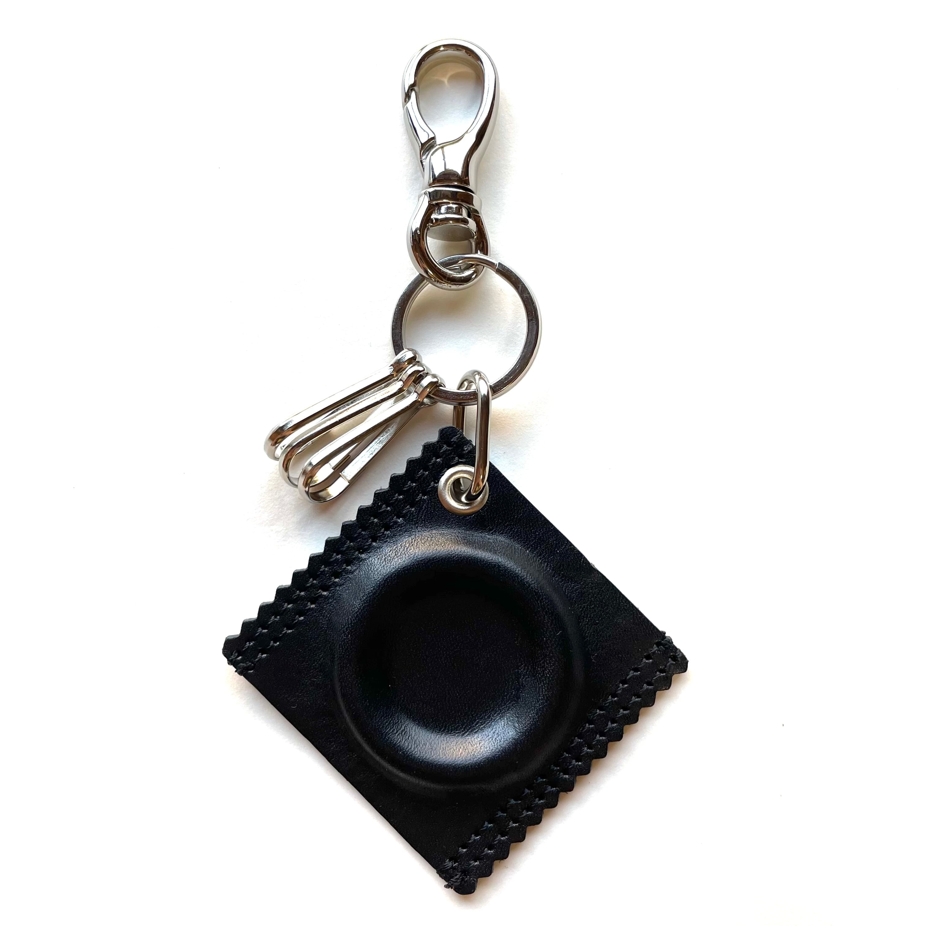 LEATHER CONDOM KEYRING | SKIN ONLINE STORE