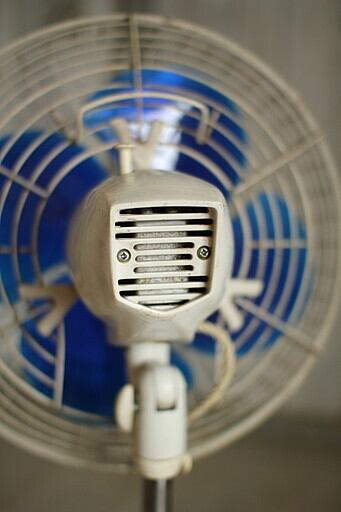 昭和レトロ 東芝 扇風機 ロータリーベース HS型 30㎝ | denbee 古道具