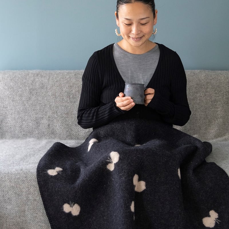 ウール ミニブランケット CHOUCHO by mina perhonen ブラック