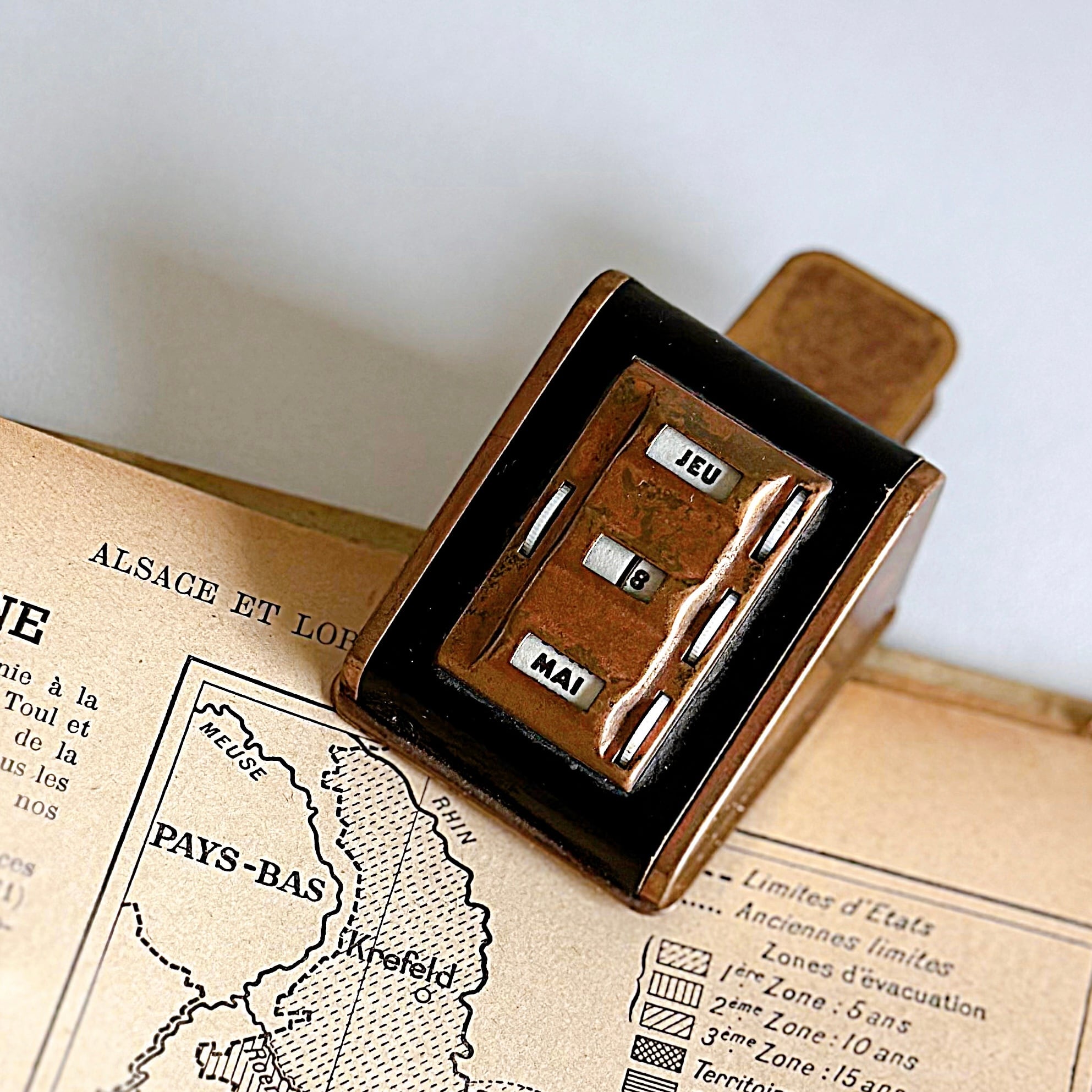 カレンダー | ぽわにえ・だむーる 〜 アンティーク・ブロカント