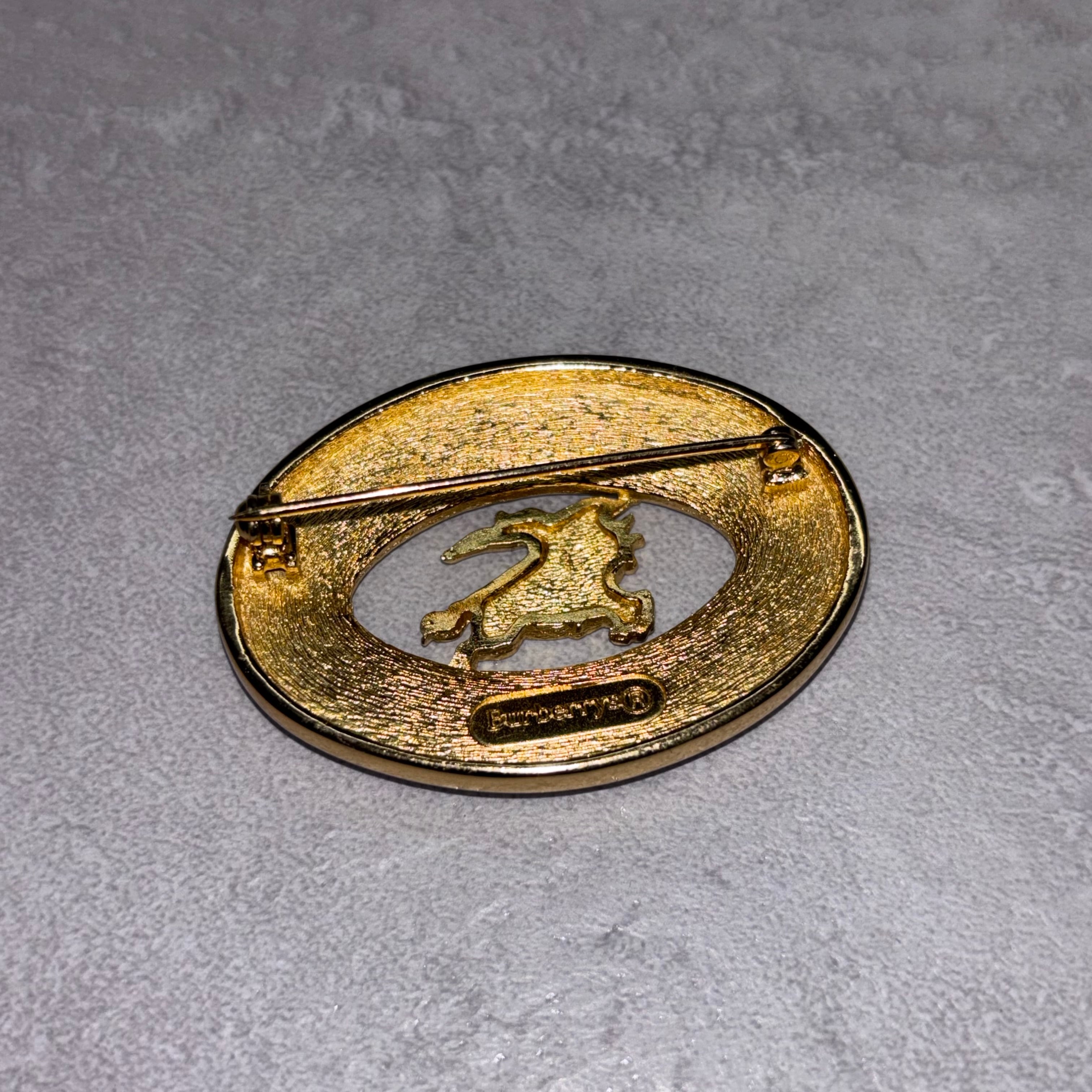 80-90s burberrys brooch バーバリー ブローチ | no pain no gain(ノー