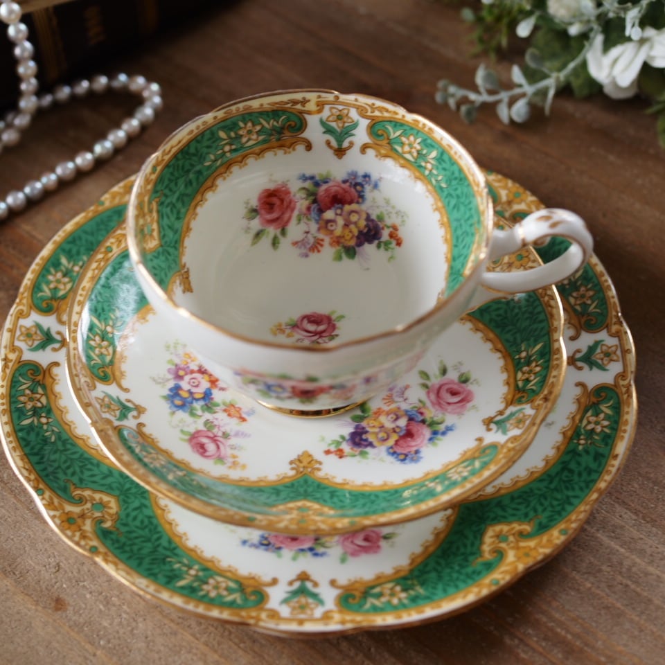 英国Paragon】パラゴン 1940年代製グリーン＆金彩フローラル トリオ