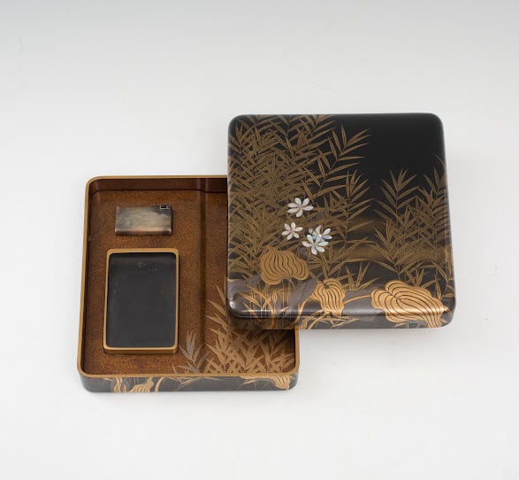 c1977b38284fe16d7c1f13526e3829