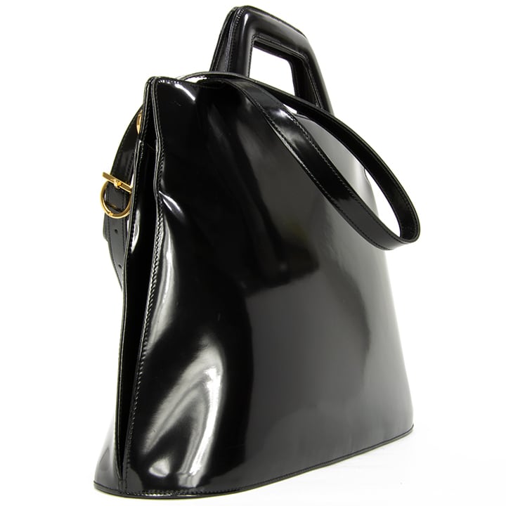 最終価格・送料無料・良品】Ferragamo・フェラガモ・2WAYショルダー