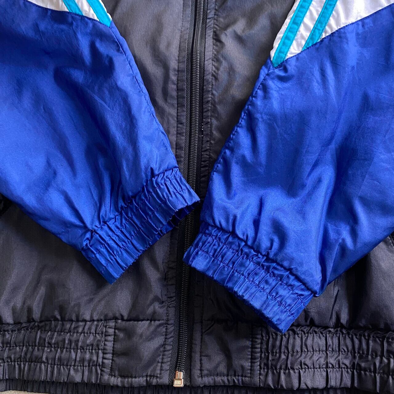 80〜90年代 adidas アディダス トレフォイルロゴ 刺繍 ナイロン