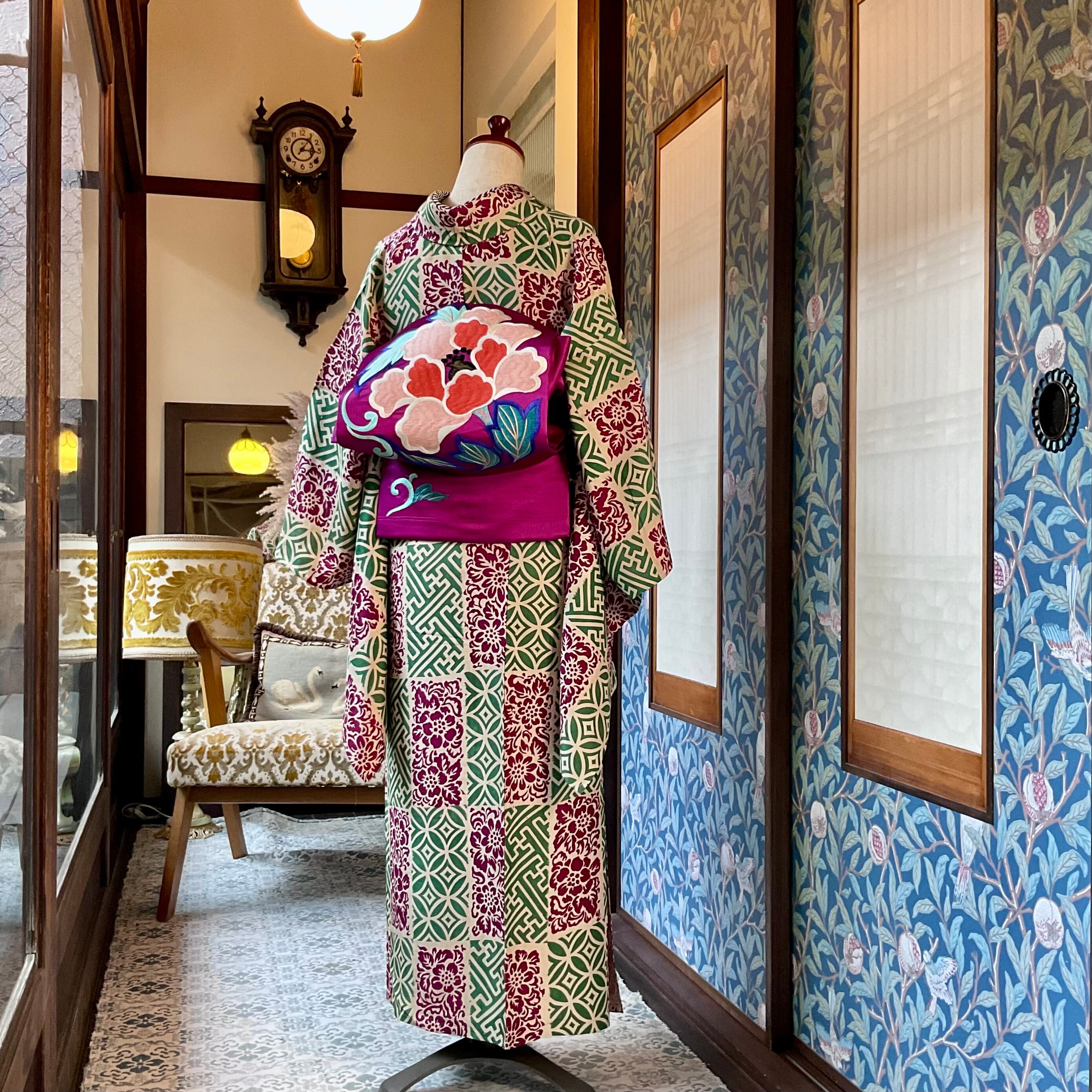 Auspicious＊単衣 紗綾形 七宝 吉祥文様 市松模様 花 グリーン プラム