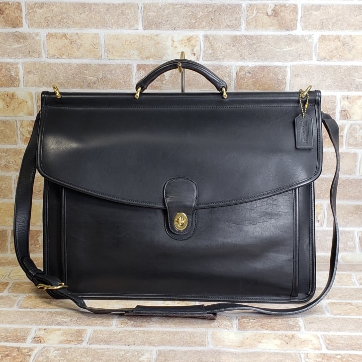 ブリーフケース | gypsophila