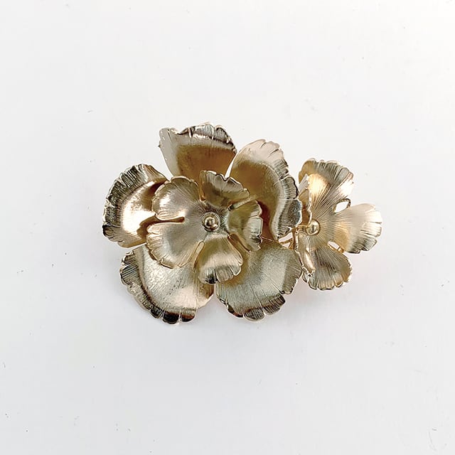 ゴールドフラワーのブローチ【TCP-806】 | tamara