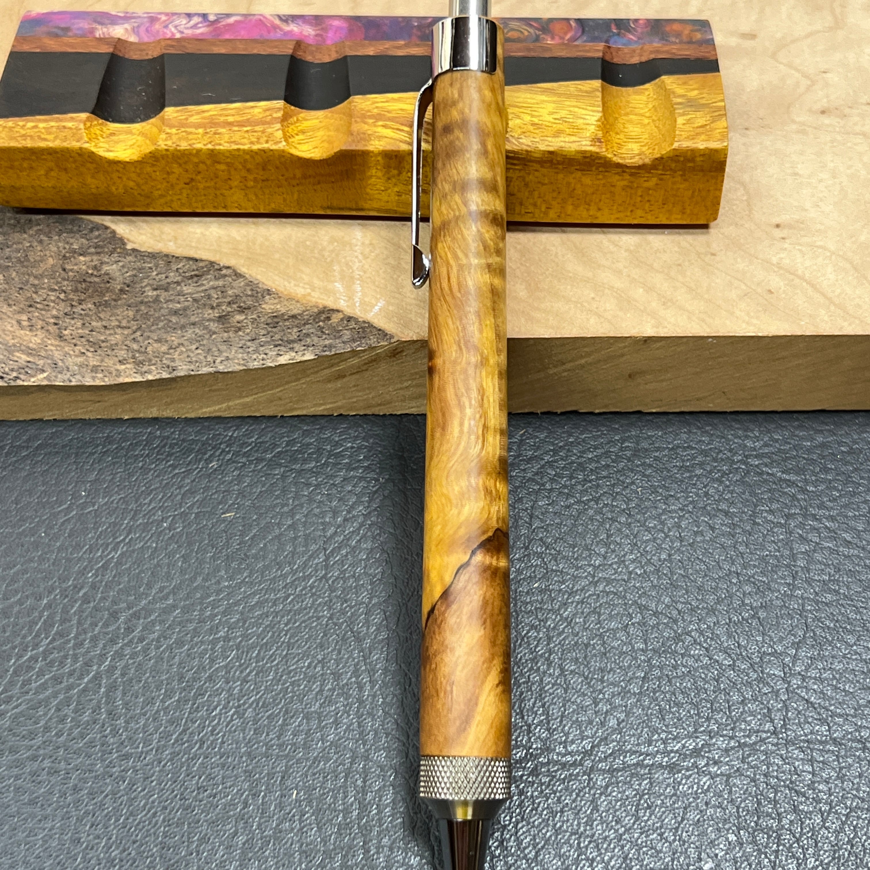 22栃縮杢スポルテッドスタビ 木製シャーペン 強低重心R ローレット