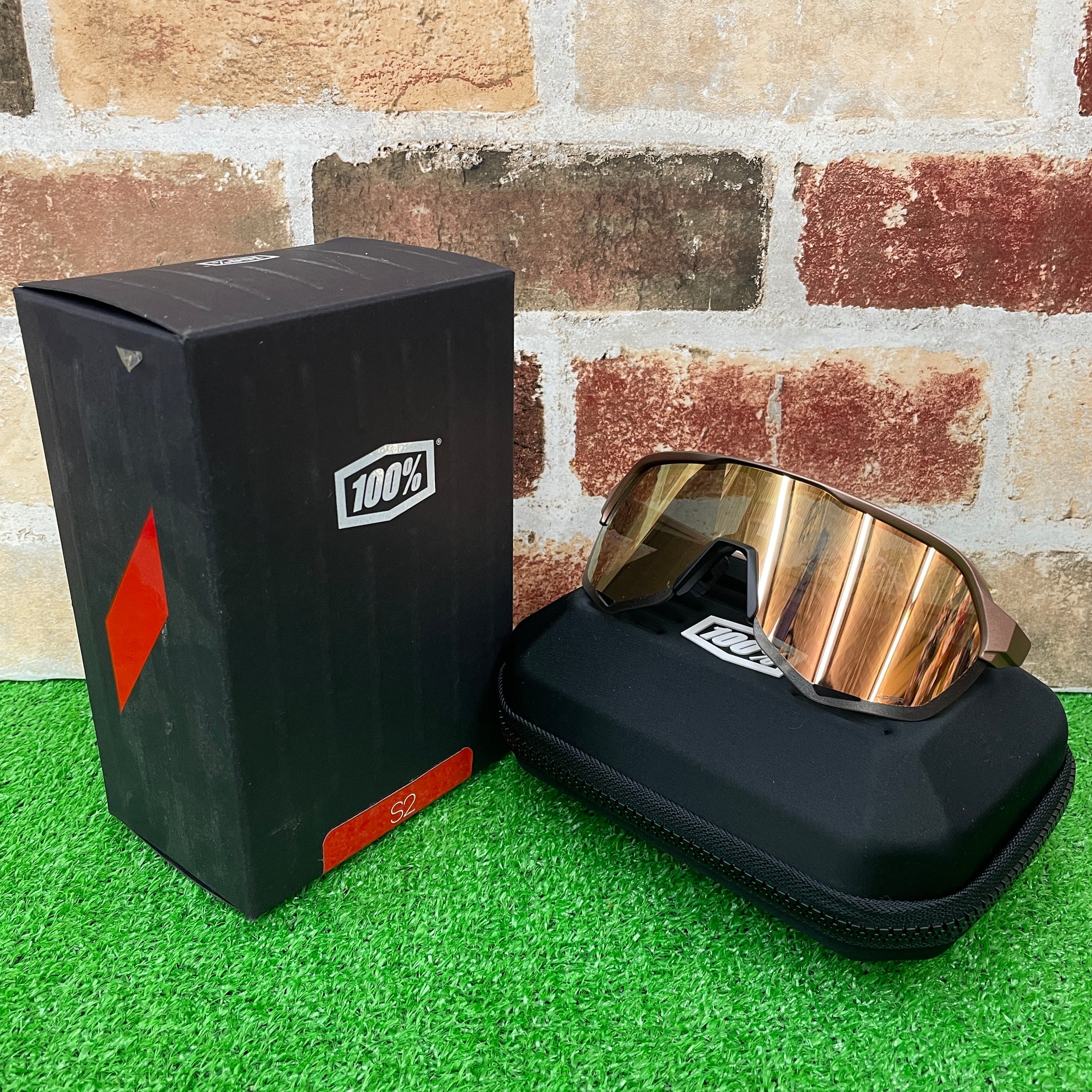 限定】100％ ワンハンドレッド サングラス S2 ソトモデル 60006-00005