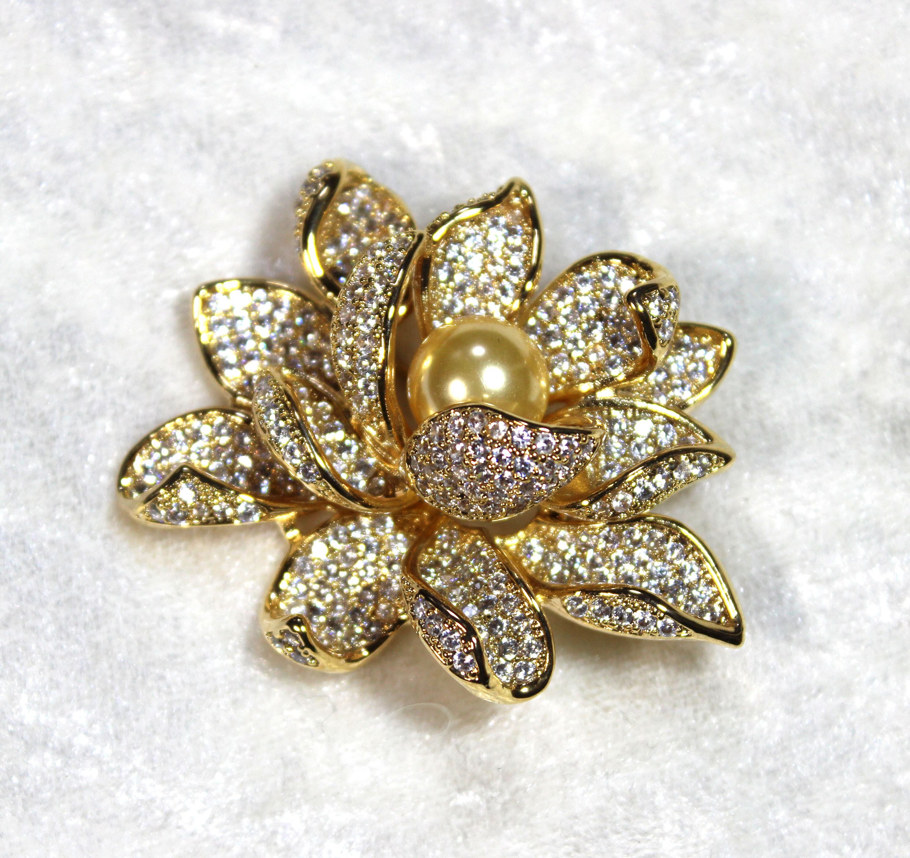 蓮華 蓮の花のブローチ TypeB [UNIA22001081] | UniCorn777