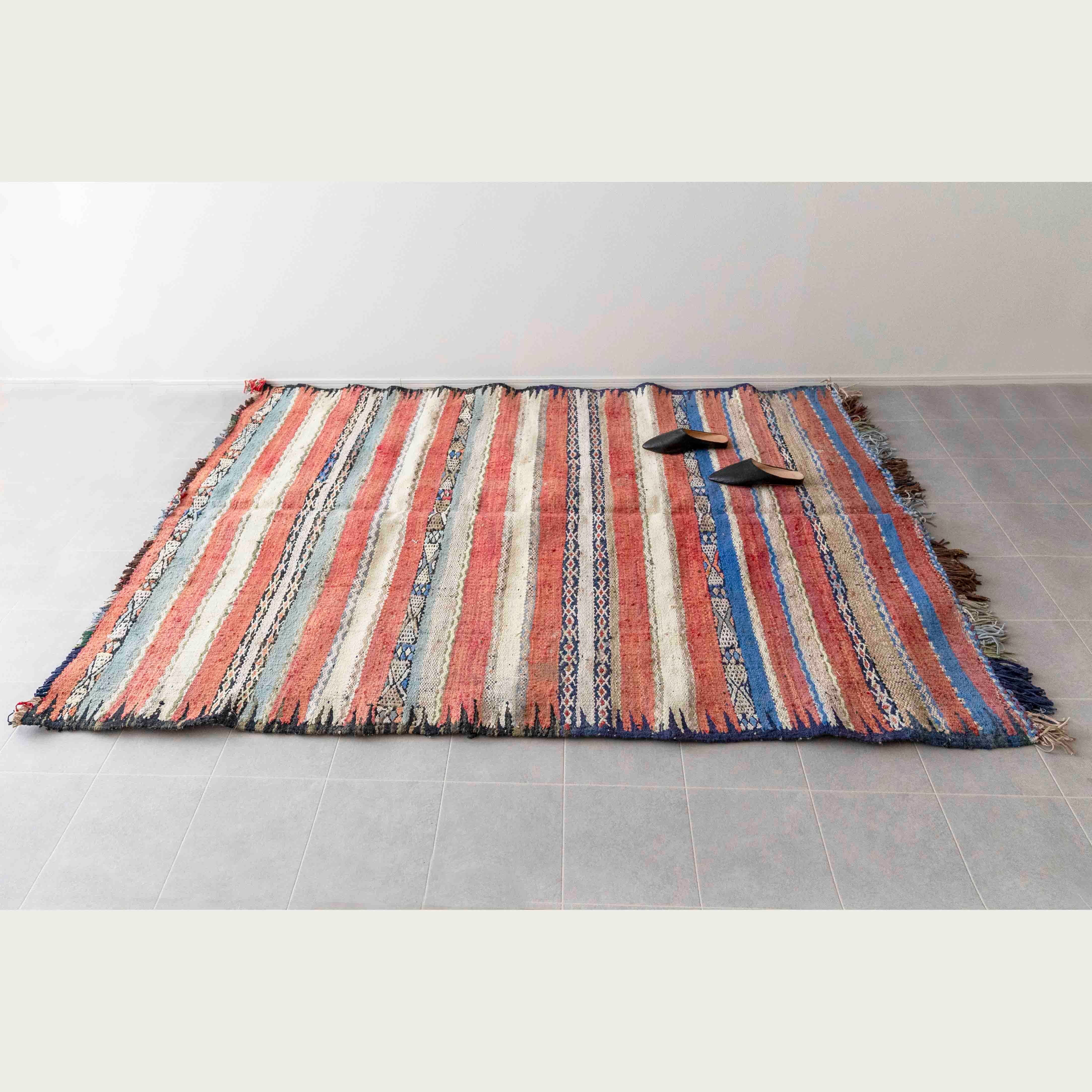 Vintage】モロッコ・ヴィンテージラグ L-4 