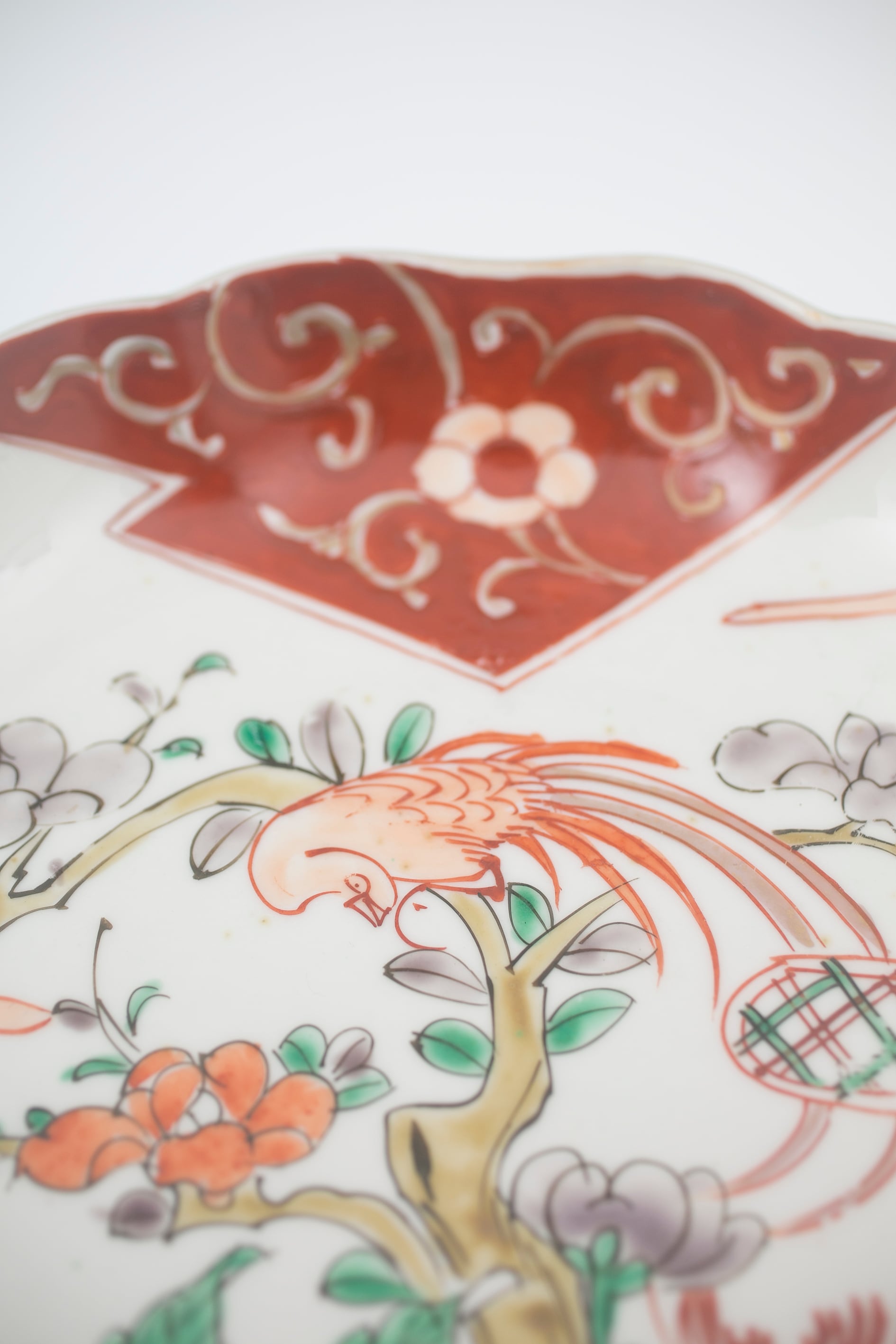 伊万里 色絵金彩 赤絵 花鳥図 蝶 鷹 唐草 蛸唐草 格子 輪花 七寸 7寸