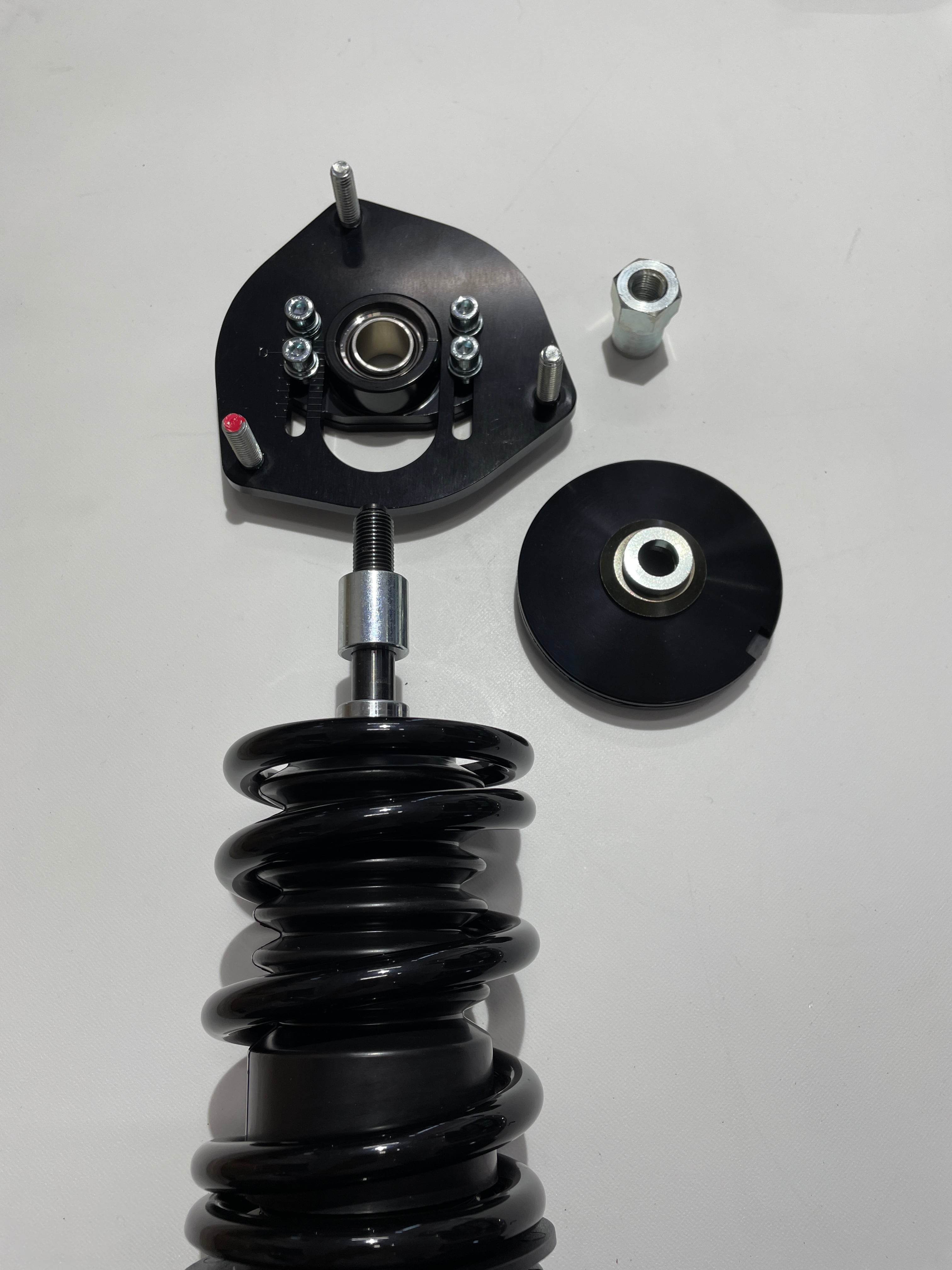 200系用 ピロアッパー＆スプリングアッパーシート セット | AUTO