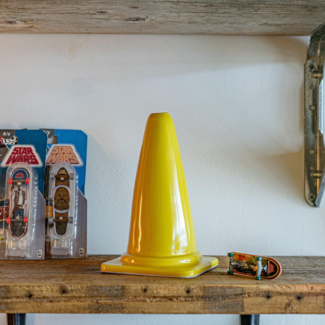 九九谷／パイロン 一輪挿 （イエロー） | WHATNOT HARDWEAR STORE