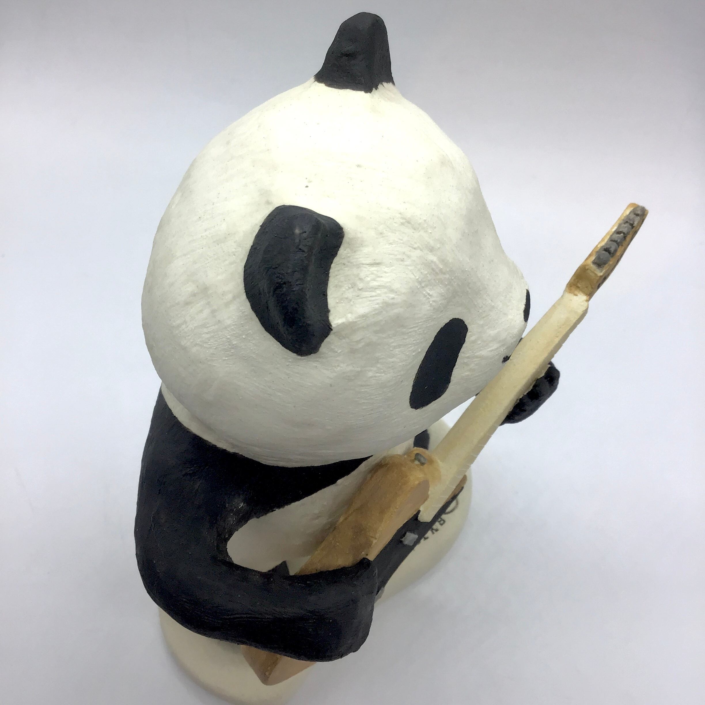 尚craftworks】立体作品 ギターパンダ（パンキャスター） | HOW HOUSE