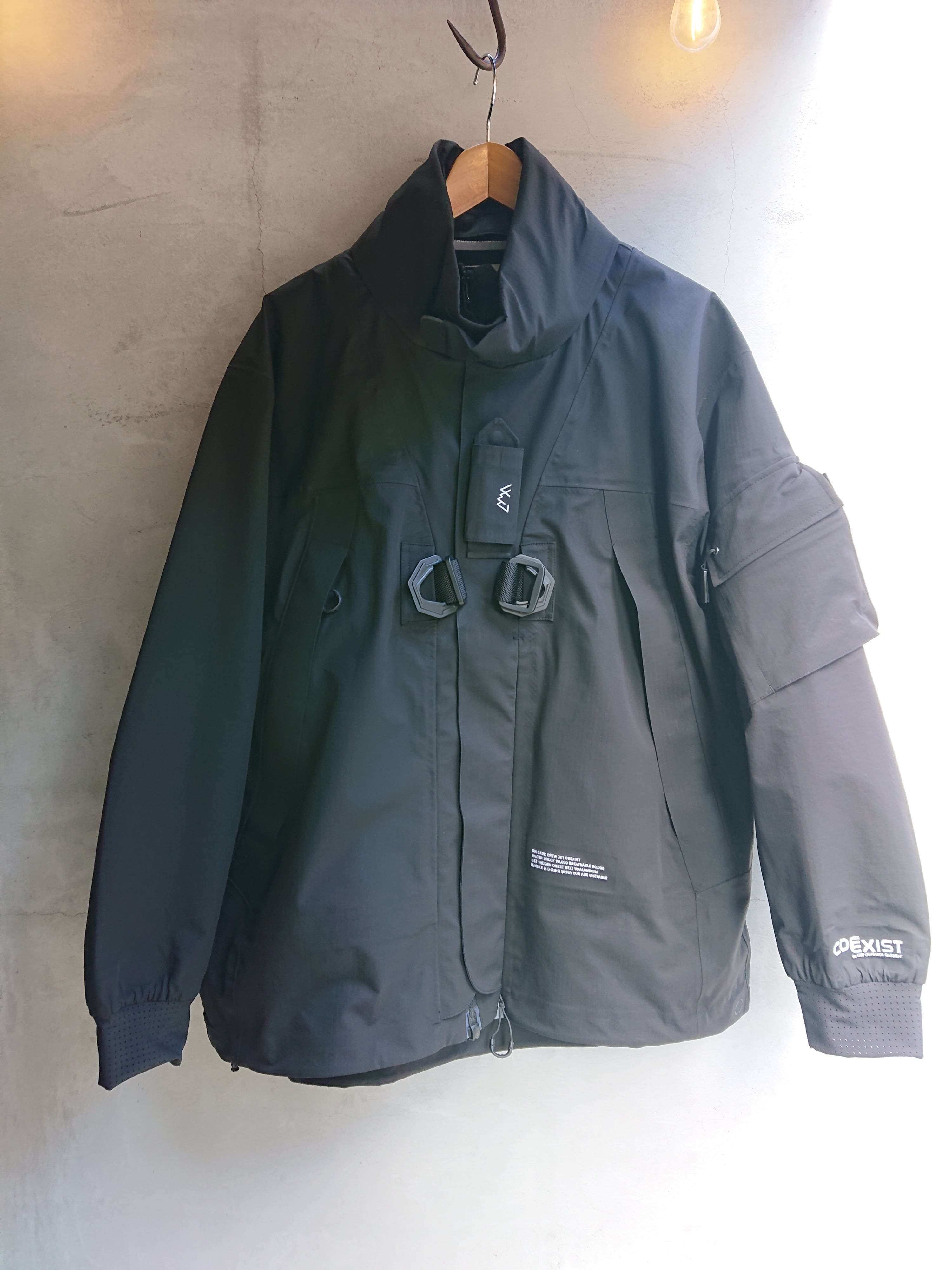 COMFY CMF OUTDOOR GARMENT 