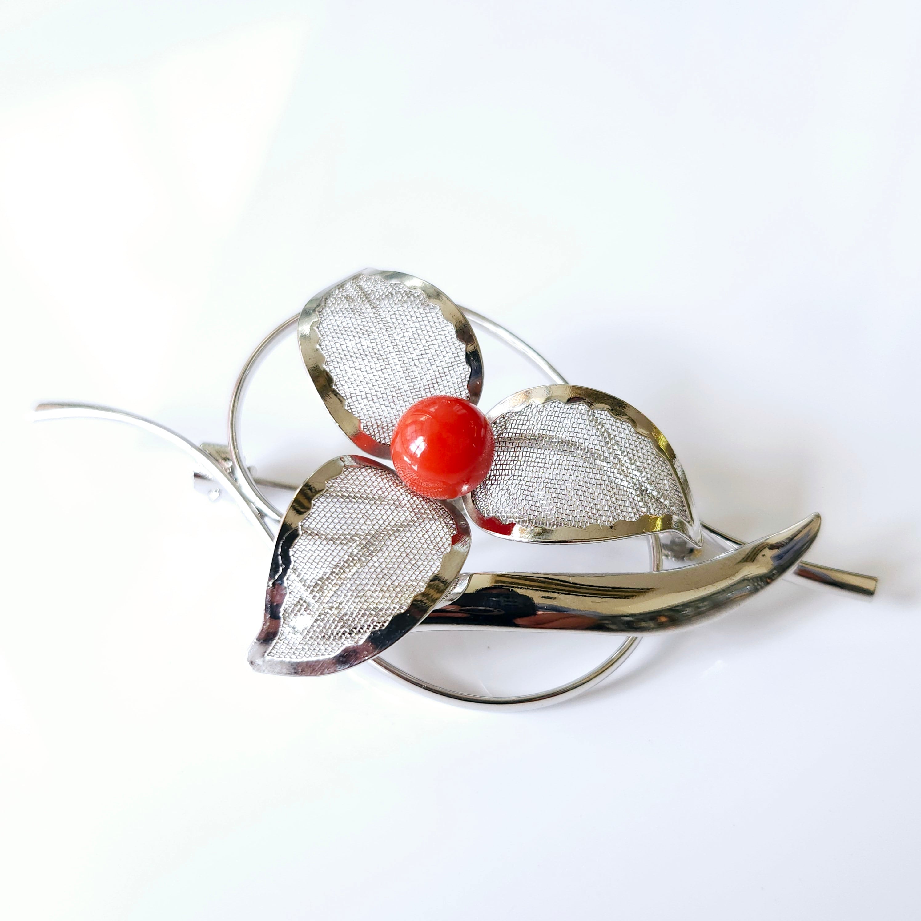 宝石珊瑚 ブローチ020 【商品紹介動画が商品説明からご覧いただけます