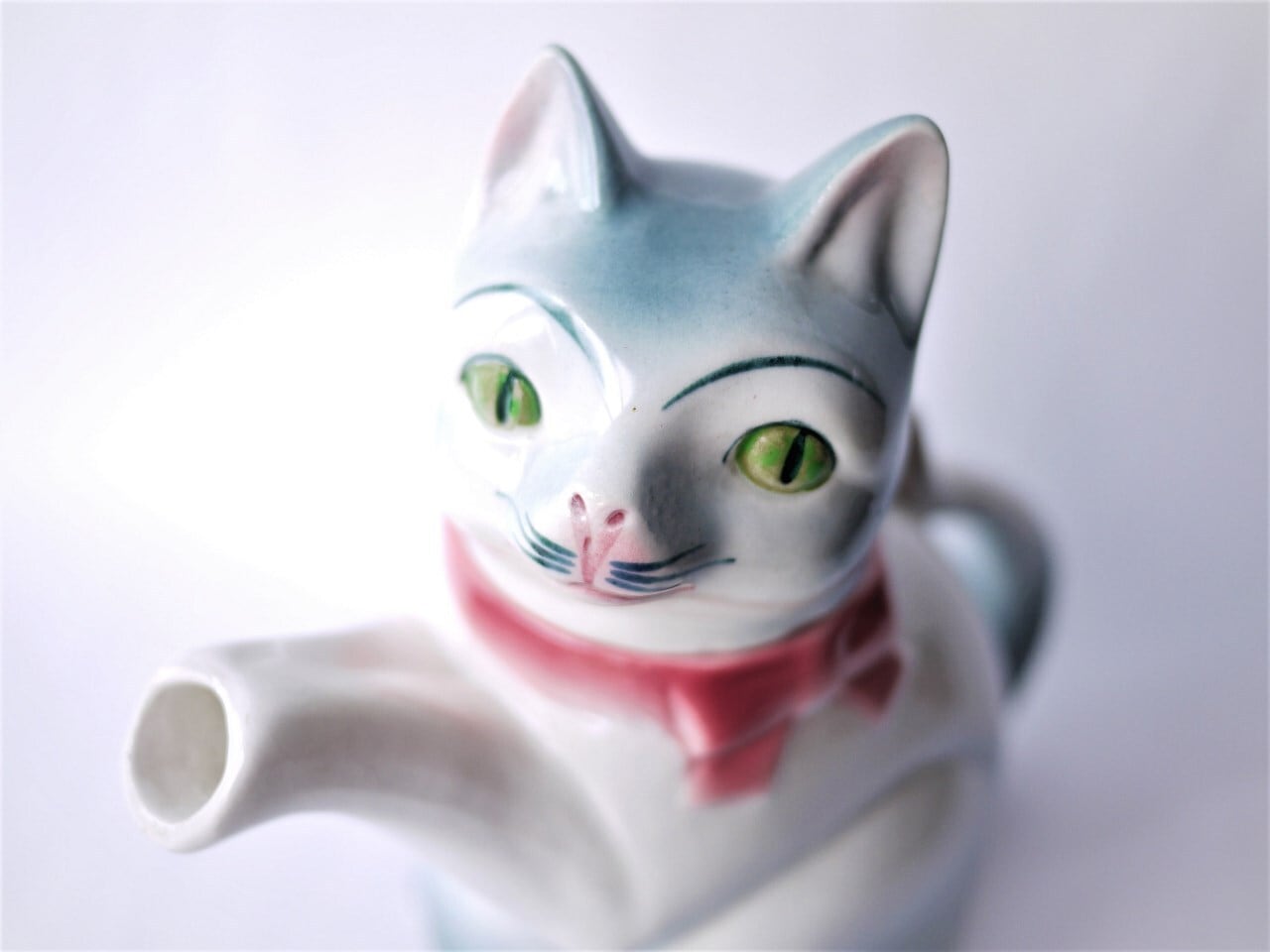 灰白ネコ 陶器ティーポット Cortendorf ドイツ | こりすのパン屋Base店