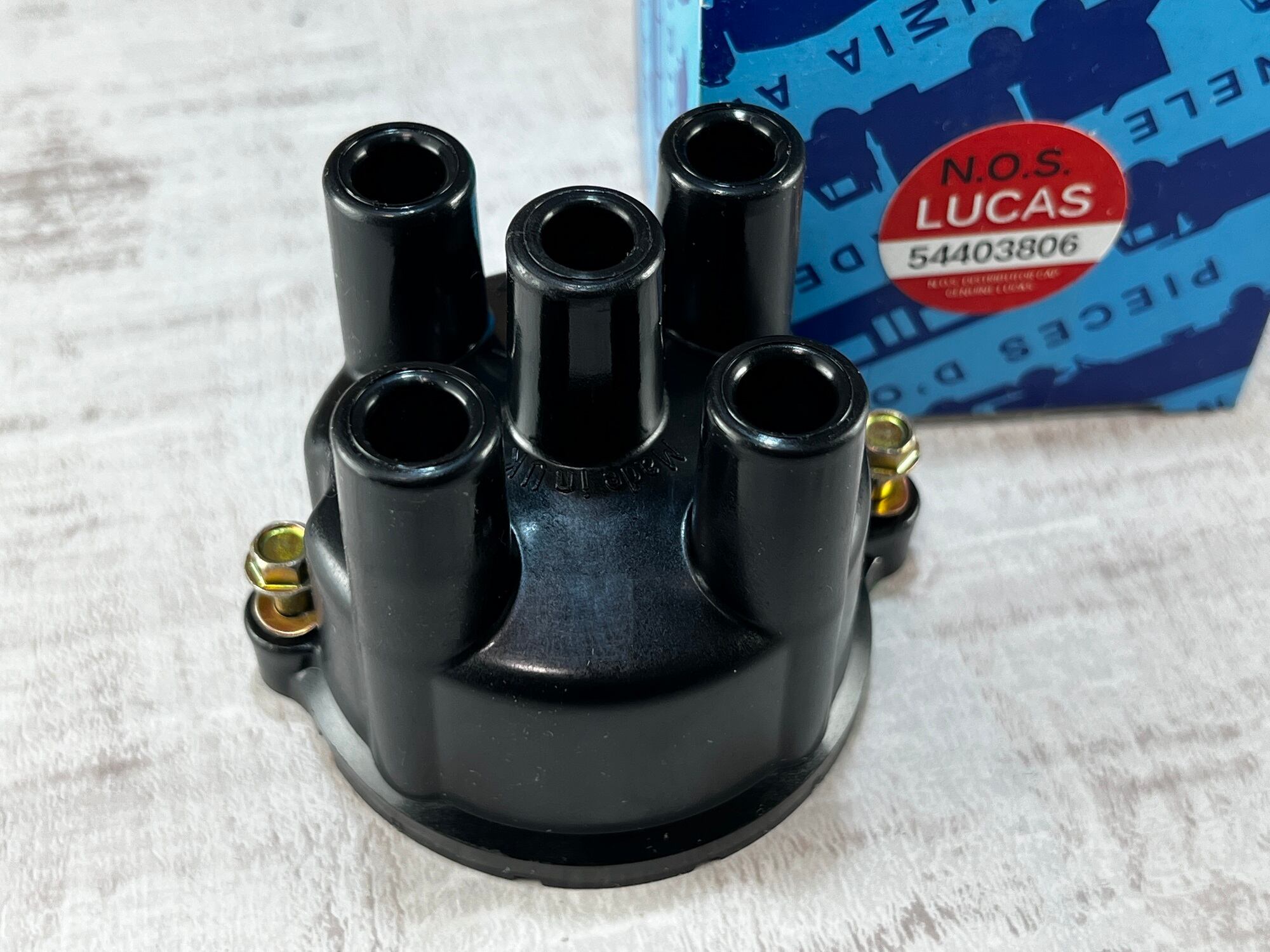 NOS・最良品】65D用 ディストリビューターキャップ(1990y～1996yの1.3