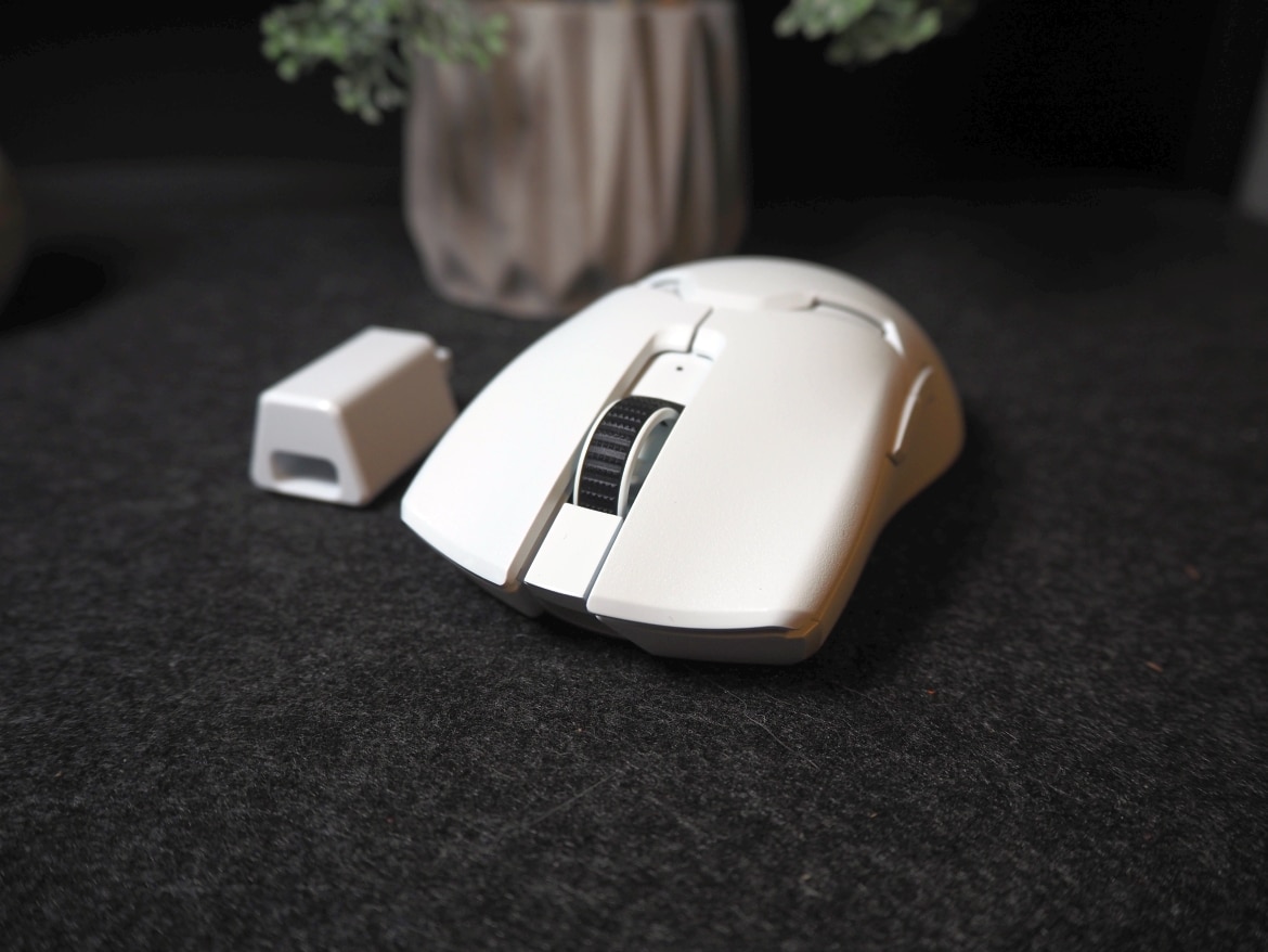 Razer Viper V2 Pro review: Lightweight pro gaming mouse with