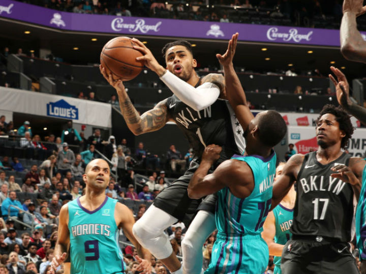 デァンジェロ・ラッセル直筆サイン入り2Lサイズ写真…アメリカプロ