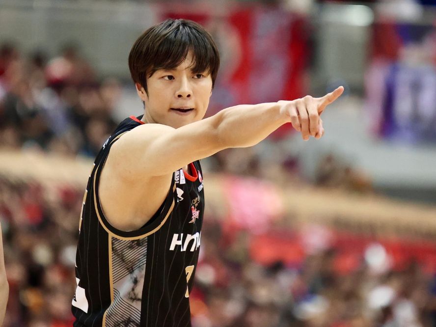 大阪エヴェッサ期待の新戦力、牧隼利が痛恨の連敗も感じたチームプレー